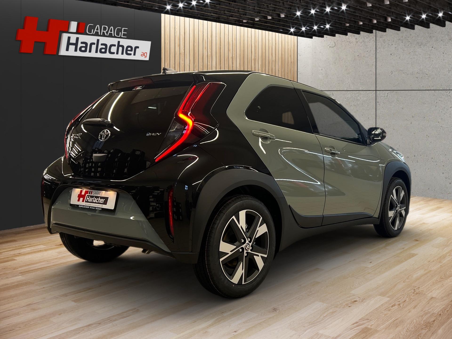TOYOTA Aygo X 1.5 Trend e-CVT-image-4