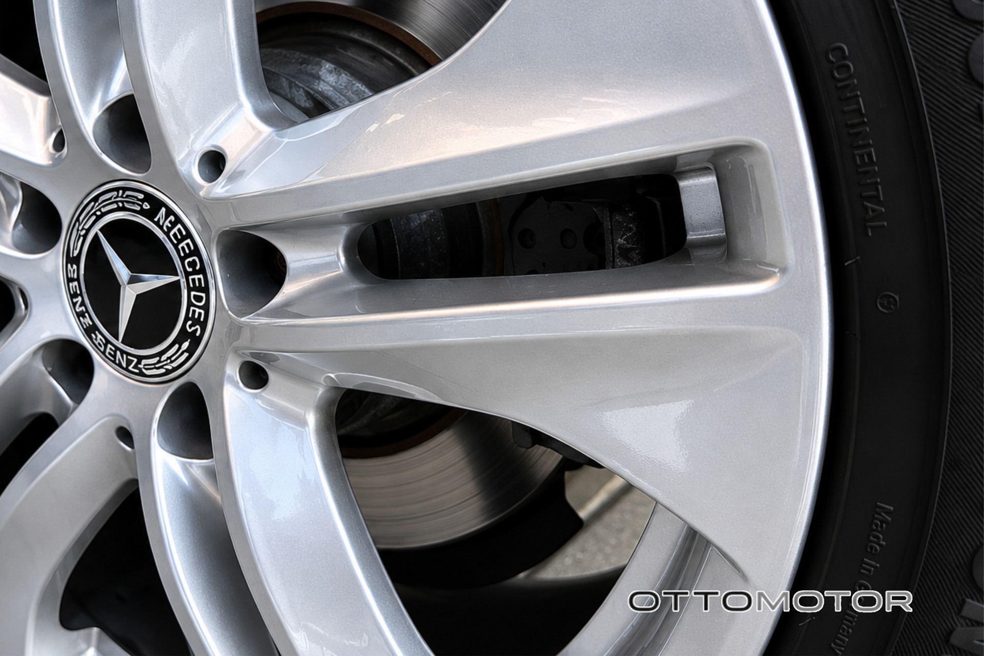 MERCEDES-BENZ E 250 CDI BlueEF - Ein Auto von OTTOMOTOR - Hilft beim Kauf und Verkauf Ihres Fahrzeugs-image-9
