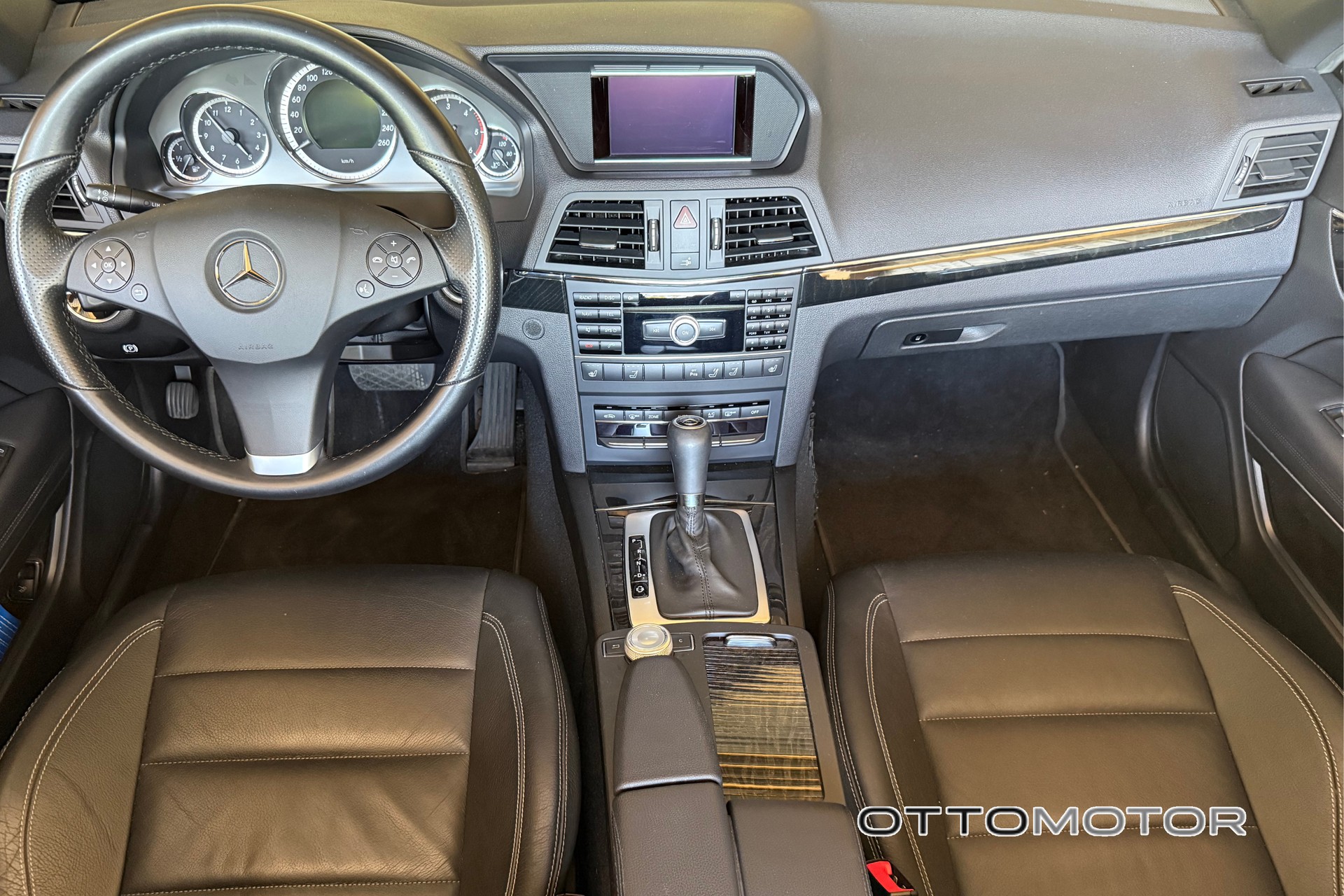 MERCEDES-BENZ E 250 CDI BlueEF - Ein Auto von OTTOMOTOR - Hilft beim Kauf und Verkauf Ihres Fahrzeugs-image-7