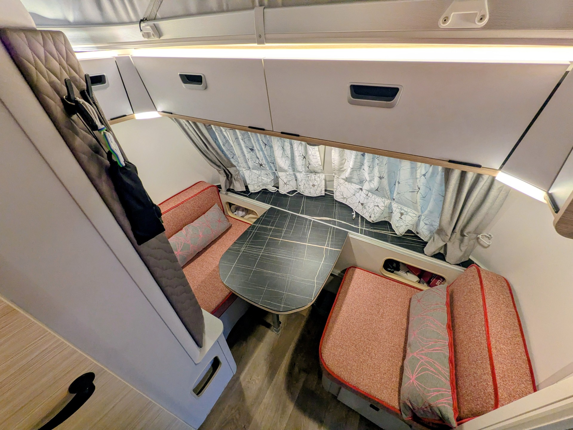 ERIBA 430 Touring Tango Red Edition-image-9