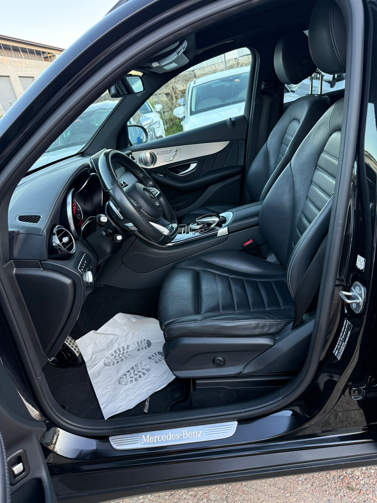 MERCEDES-BENZ GLC 250 d Exclusive 4Matic 9G-Tronic-image-10