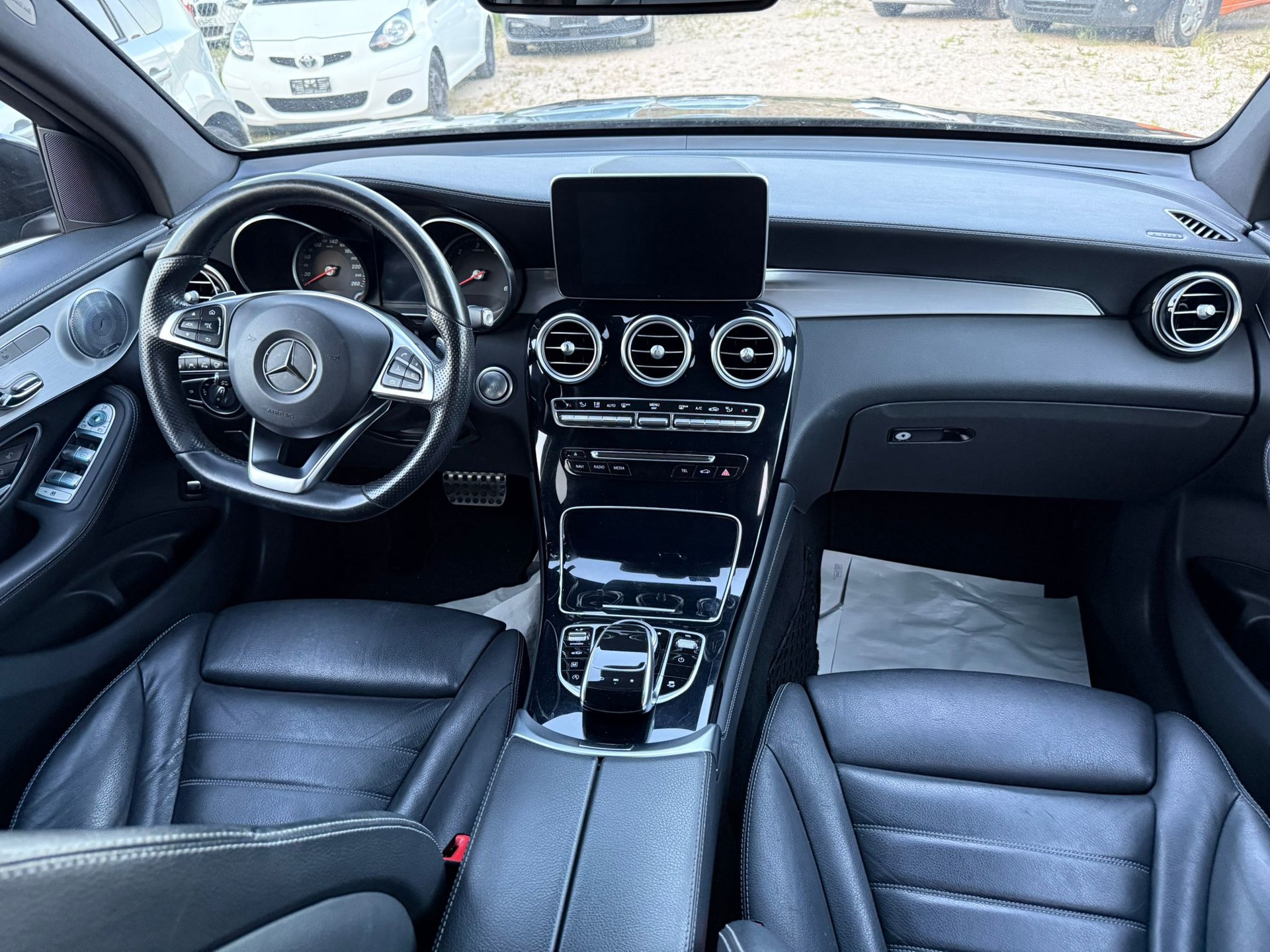 MERCEDES-BENZ GLC 250 d Exclusive 4Matic 9G-Tronic-image-9