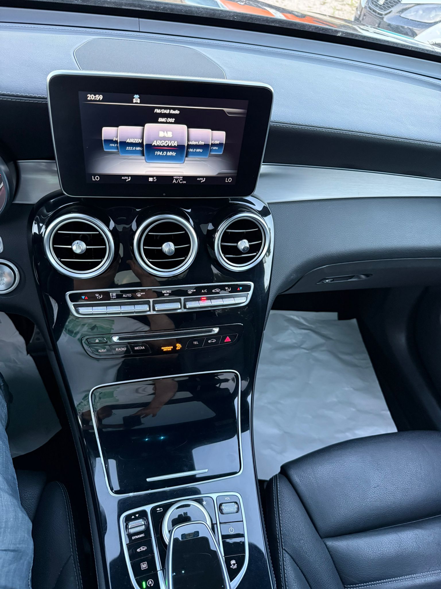 MERCEDES-BENZ GLC 250 d Exclusive 4Matic 9G-Tronic-image-12