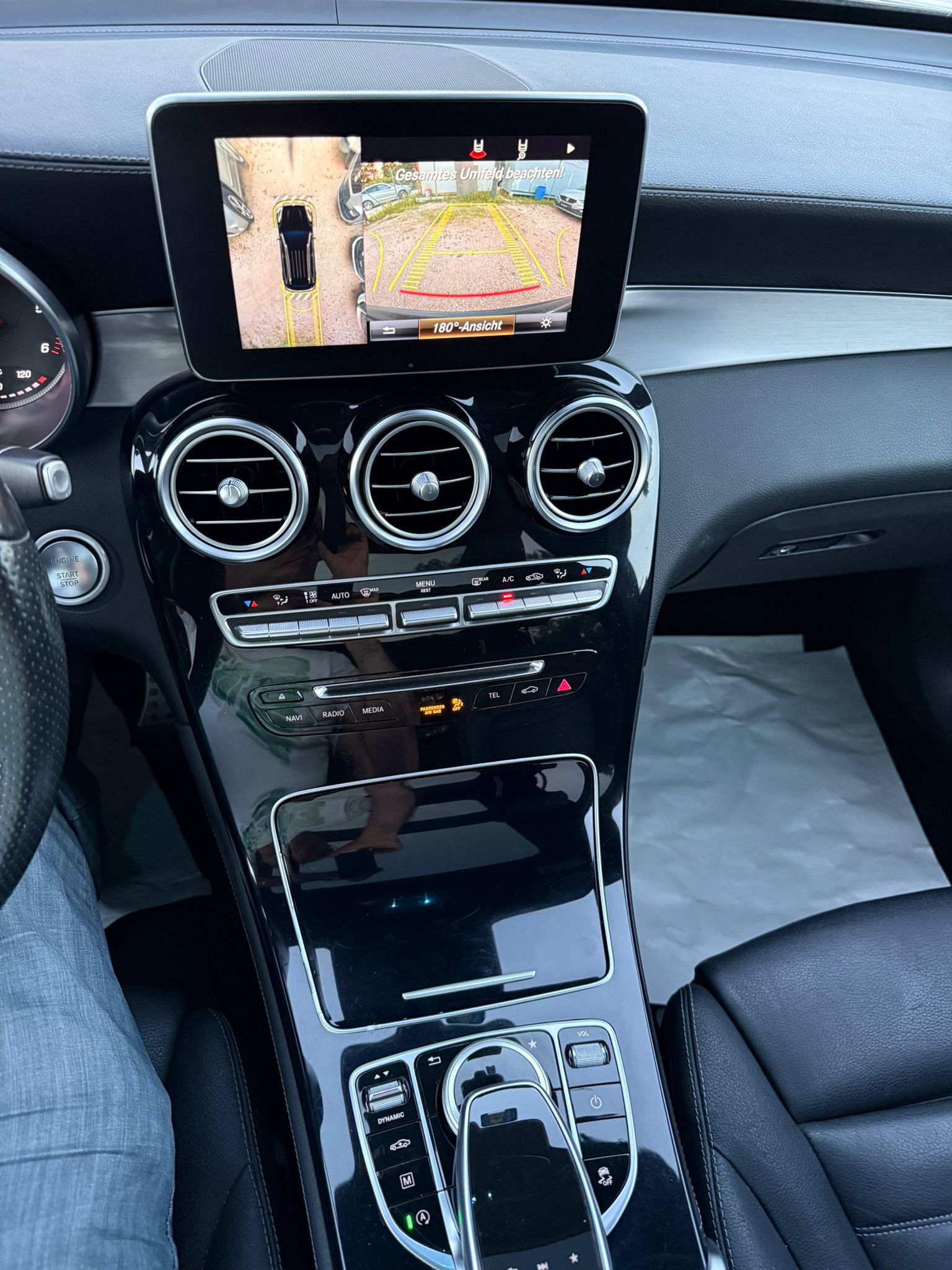 MERCEDES-BENZ GLC 250 d Exclusive 4Matic 9G-Tronic-image-11