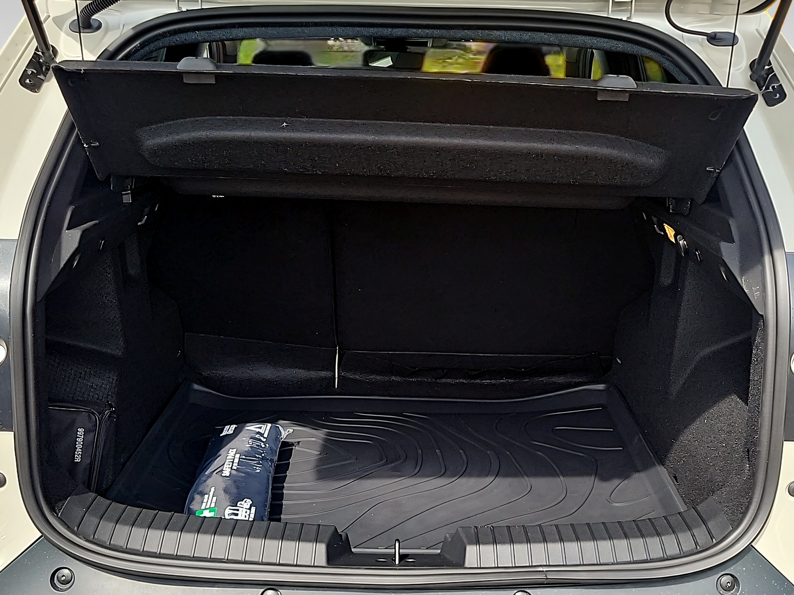 DACIA DUSTER Extreme hybrid 150 4x4-image-8