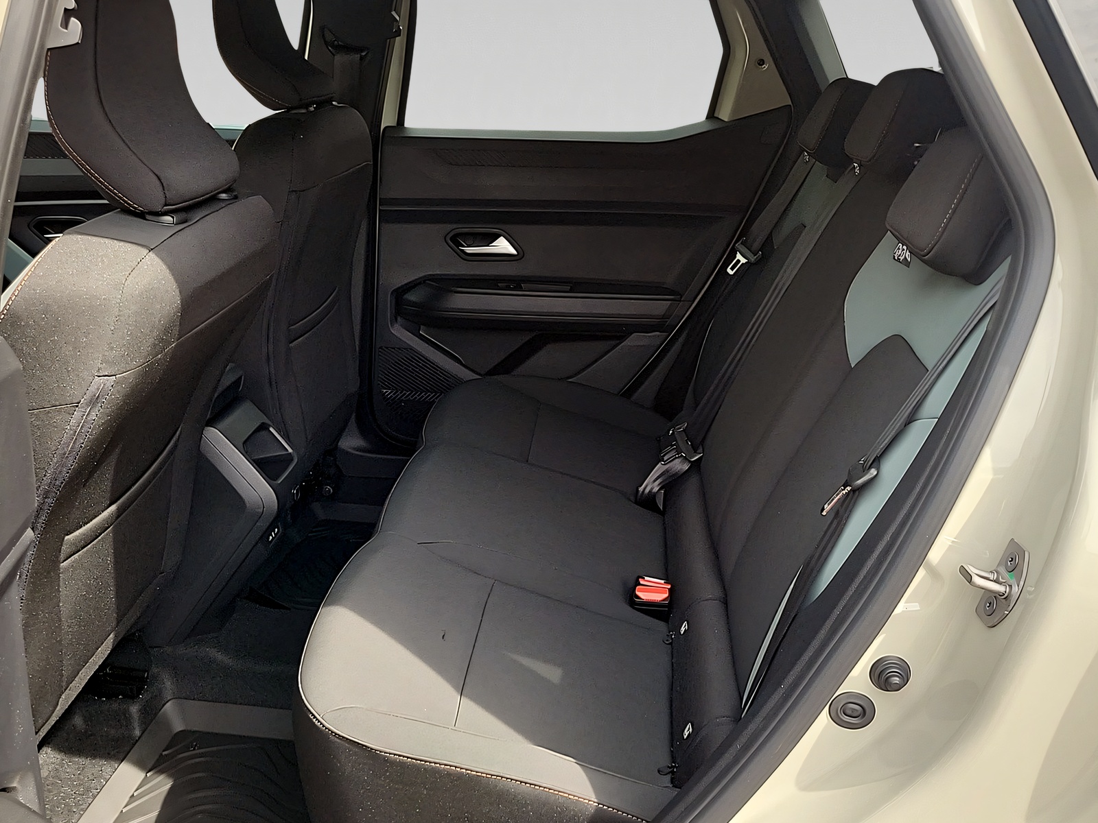 DACIA DUSTER Extreme hybrid 150 4x4-image-5