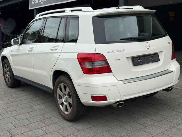 MERCEDES-BENZ GLK 220 CDI BlueEfficiency-image-4