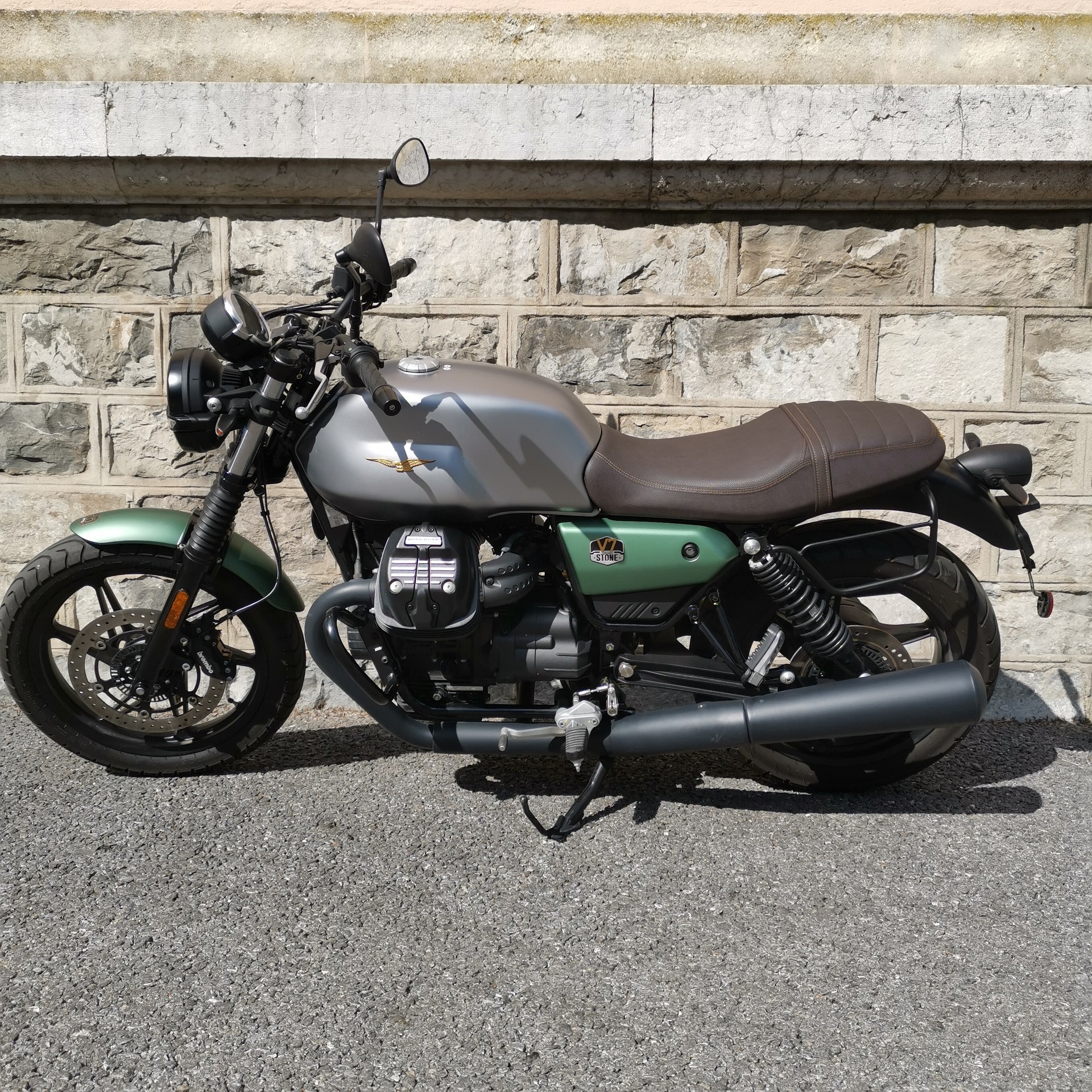 MOTO GUZZI V7 IV 850 Stone 100TH Centenario-image-3