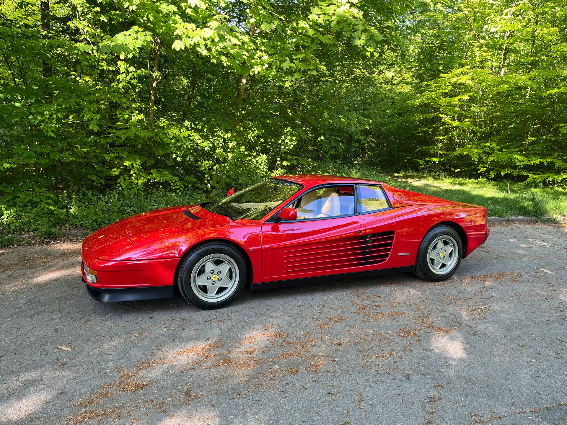 FERRARI Testarossa-image-1