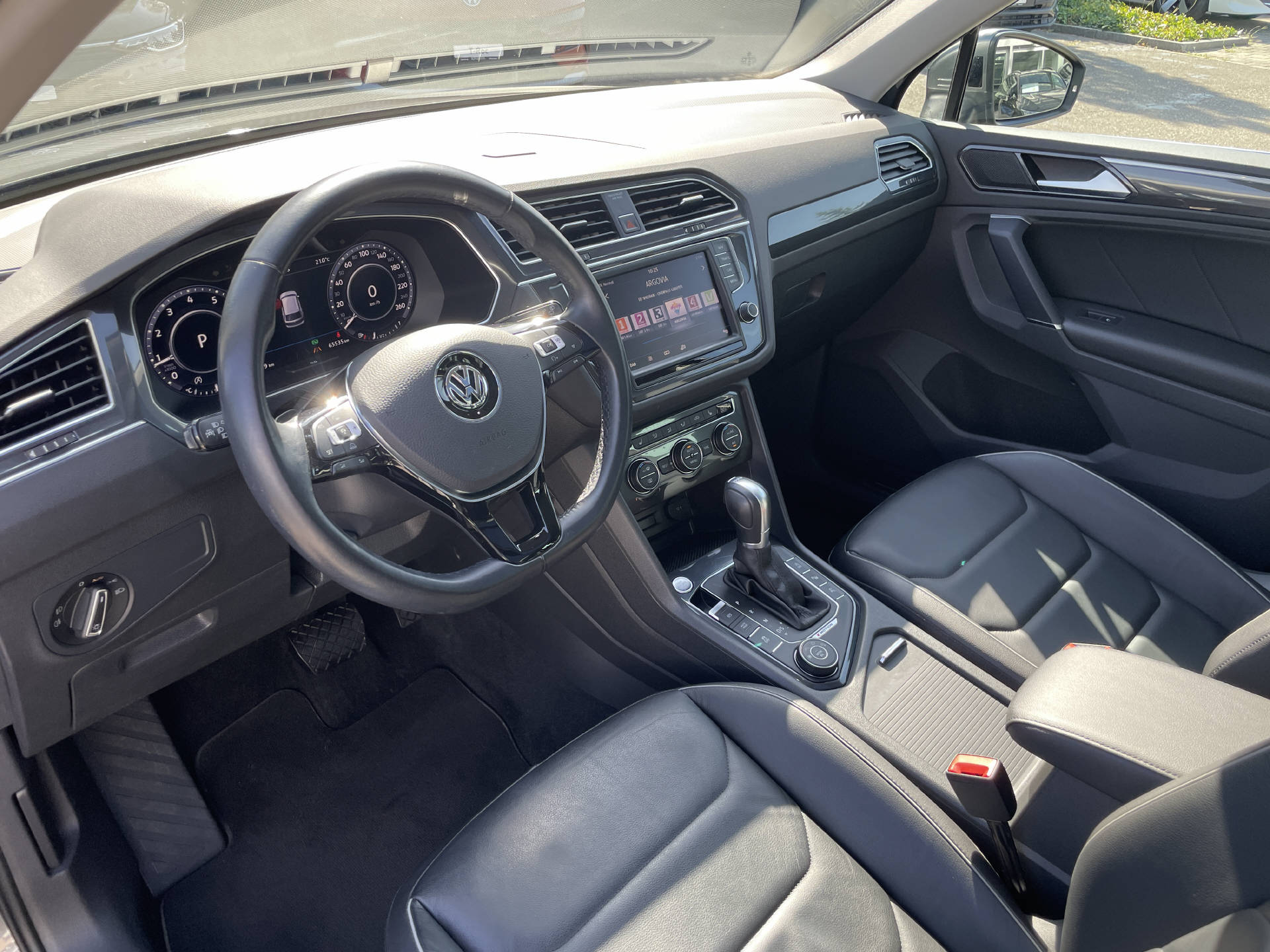 VW Tiguan 2.0 TSI Comfortline DSG 4motion-image-6
