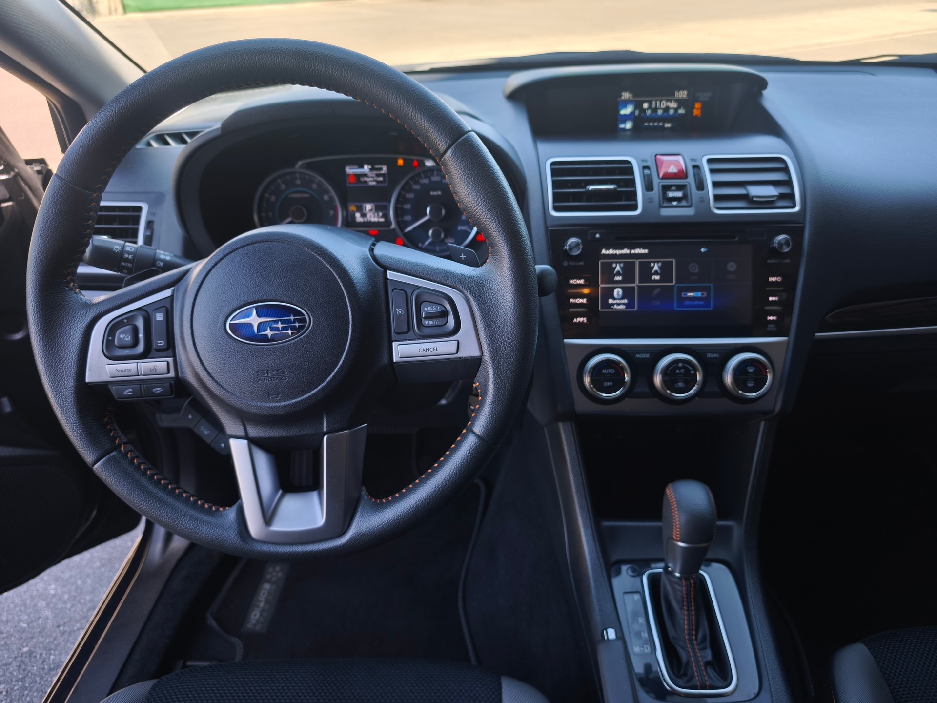SUBARU XV 2.0 Swiss Three AWD CVT-image-8