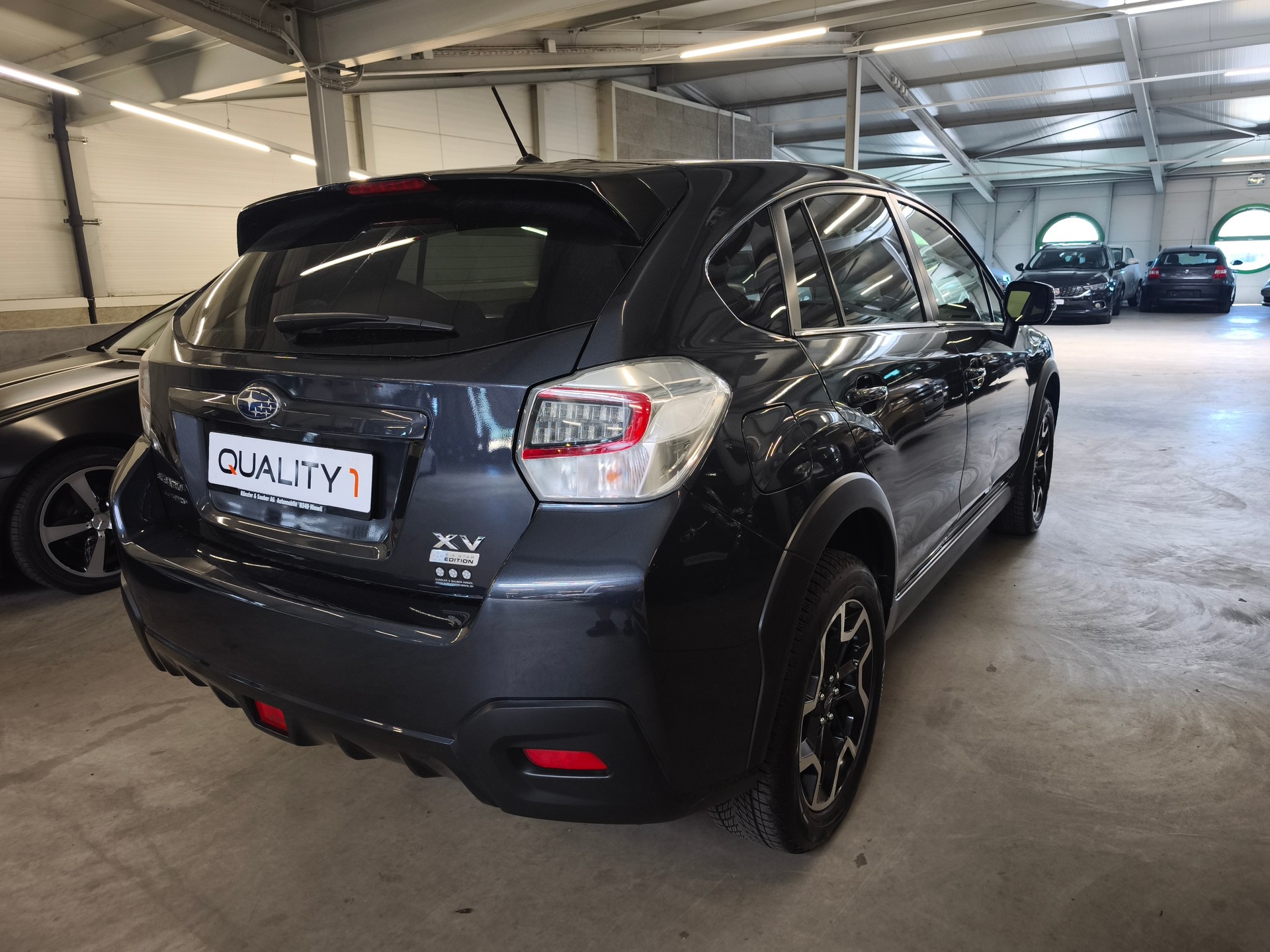 SUBARU XV 2.0 Swiss Three AWD CVT-image-2