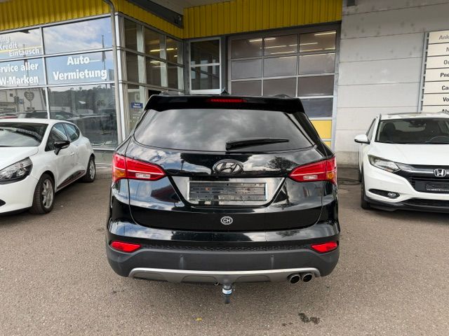 HYUNDAI Santa Fe 2.2 CRDI Premium 4WD Automatic-image-5