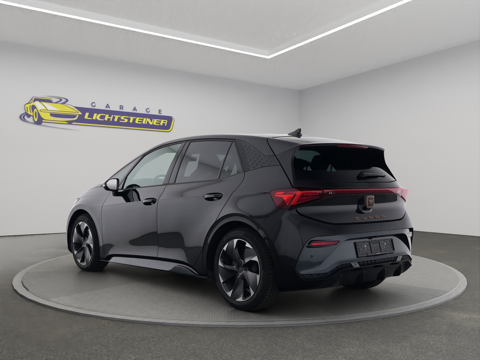 CUPRA Born 59 kWh e-Boost-showroom-element-3
