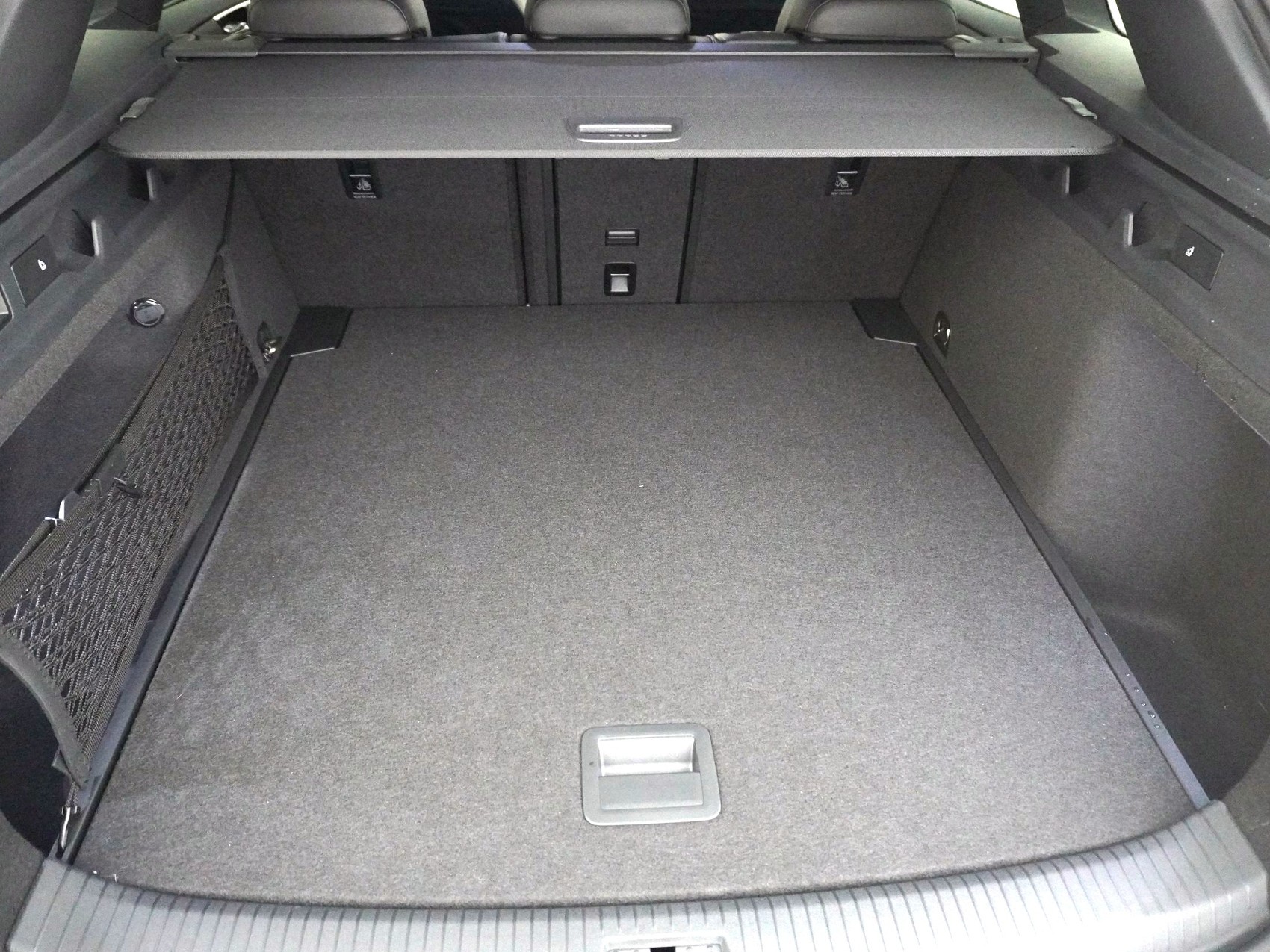 VW ID.7 Tourer 77kWh Pro-image-16