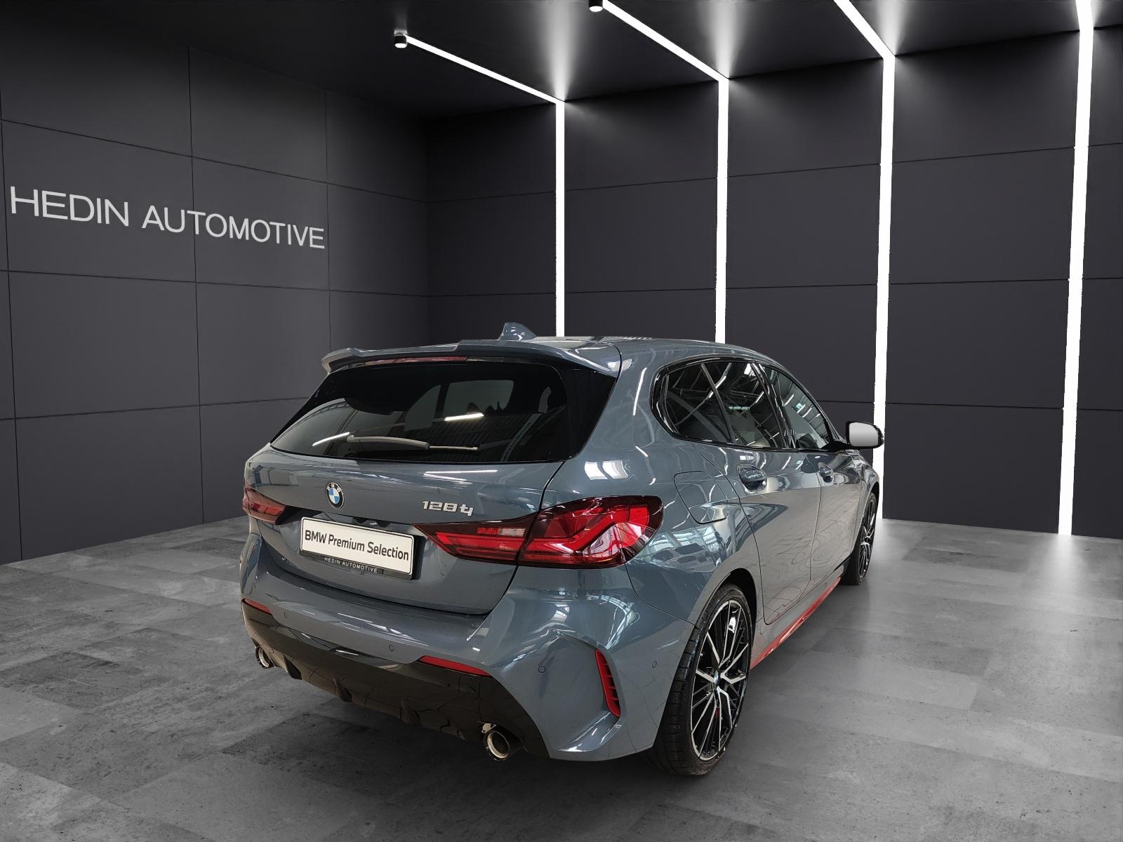 BMW 128ti-image-5