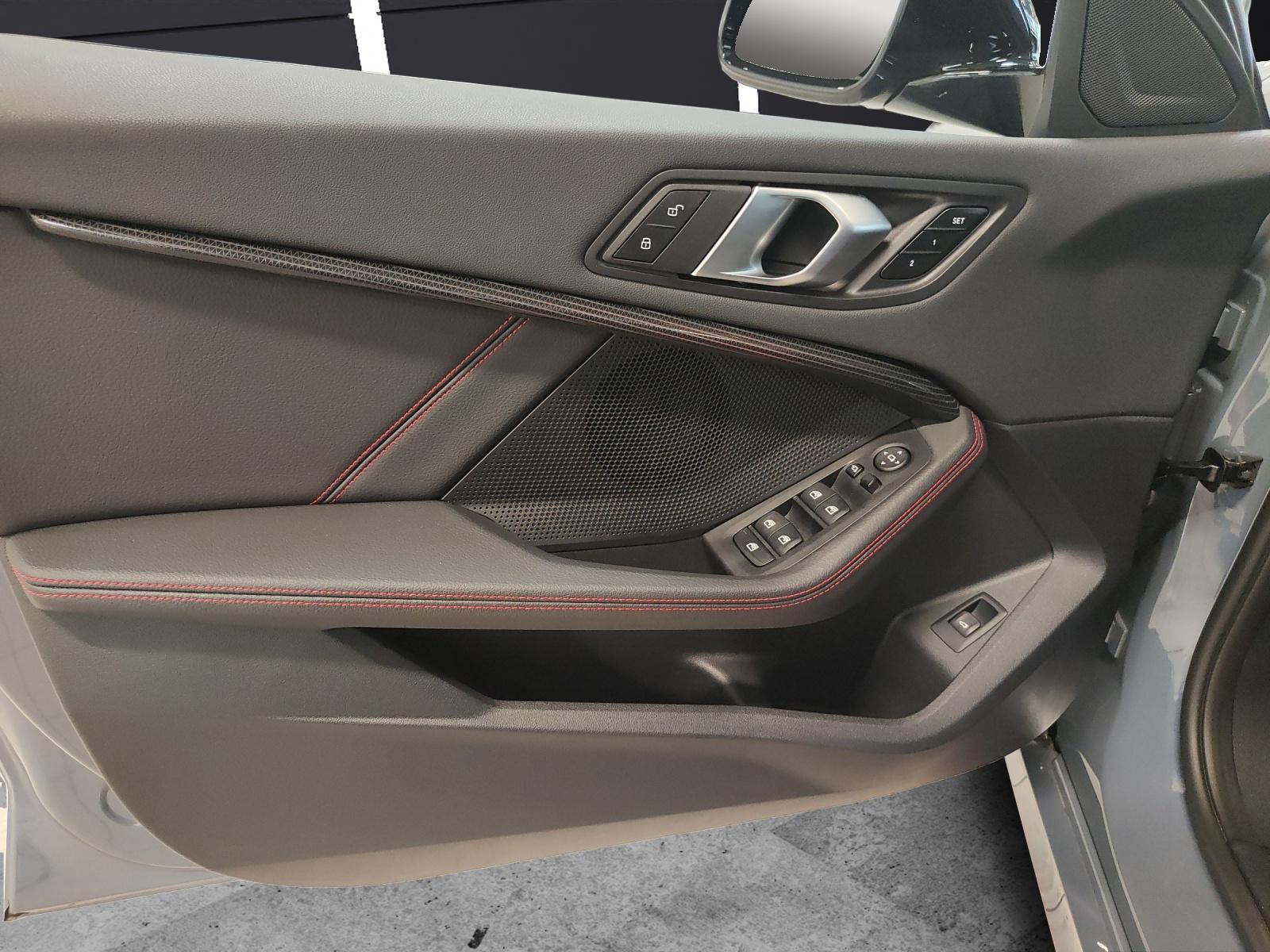 BMW 128ti-image-14