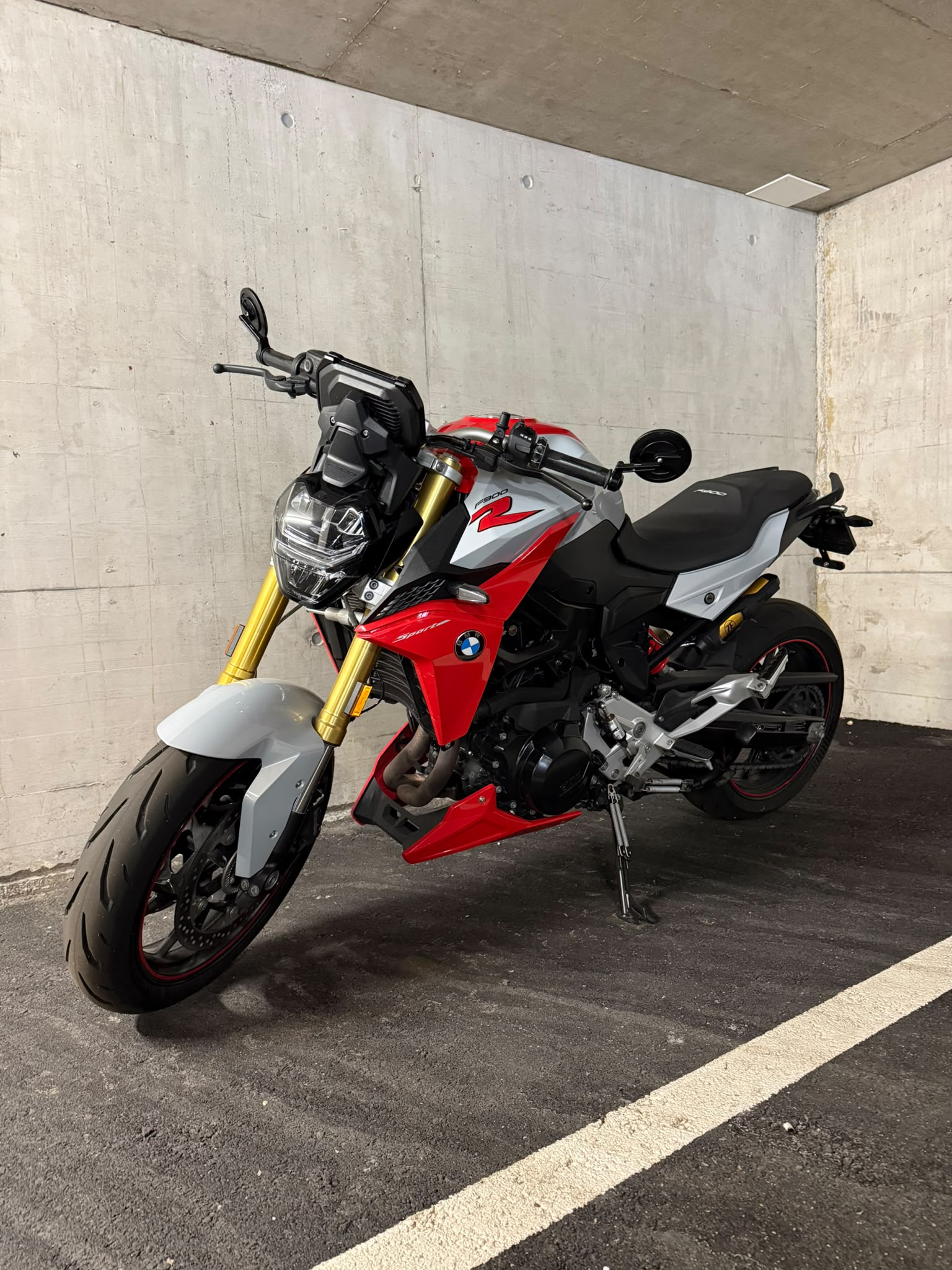 BMW F 900 R ABS-image-1