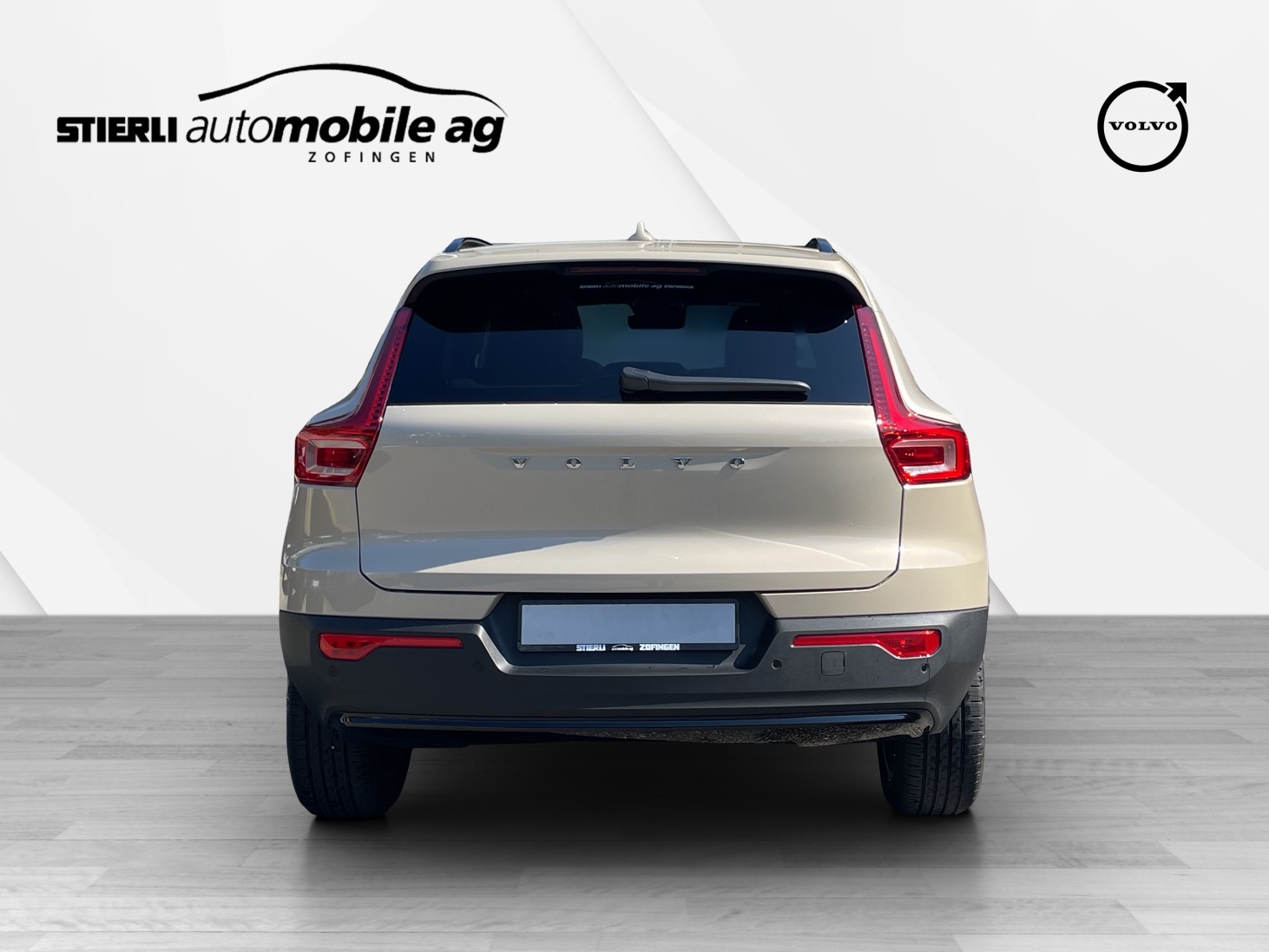 VOLVO XC40 2.0 B4 MH Ultra Dark-image-5