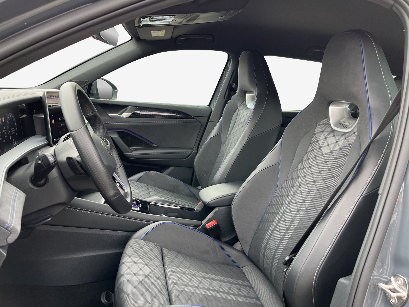 VW Tayron 2.0 TSI R-Line DSG 4Motion-image-7