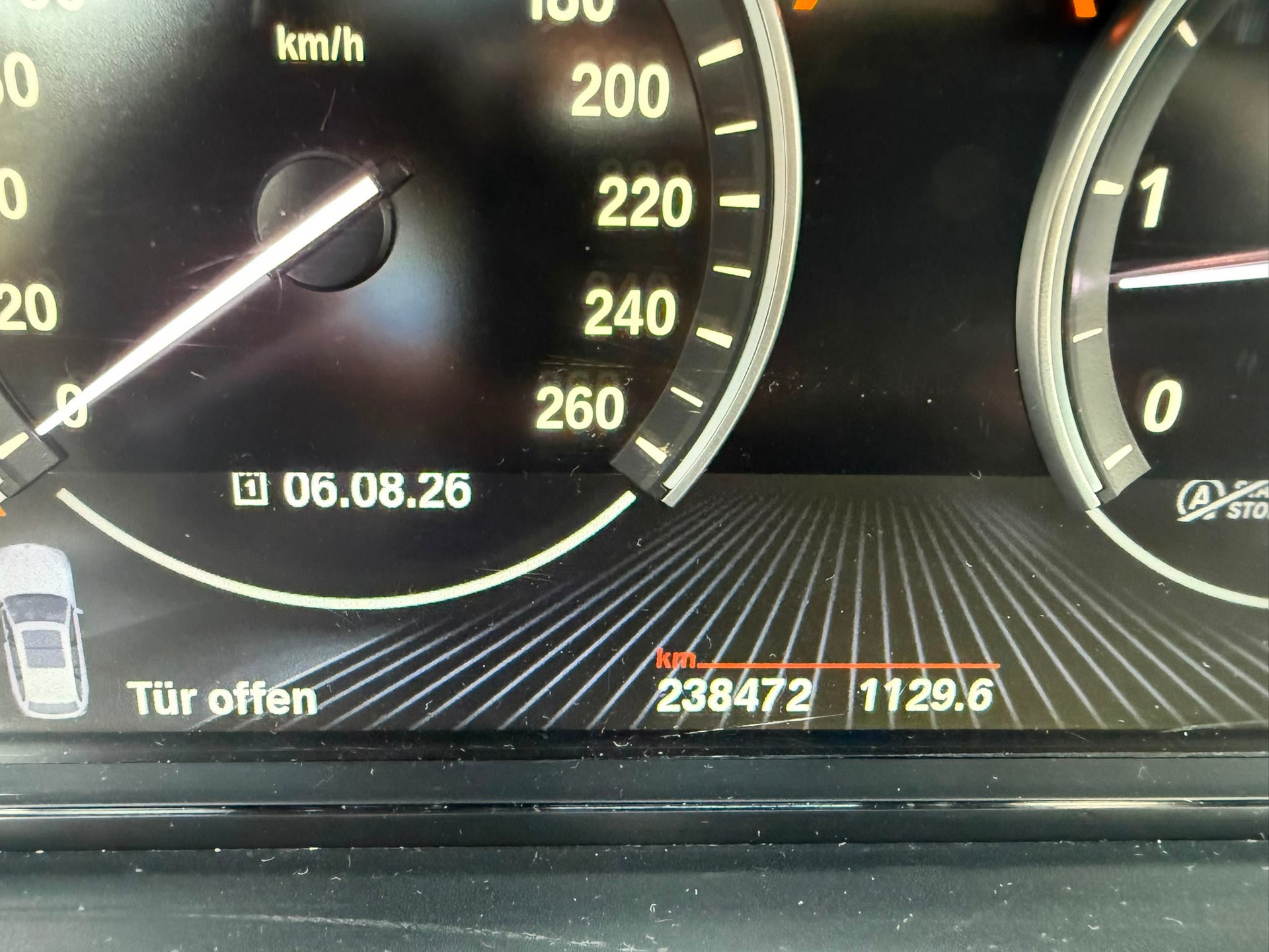 BMW 530d Touring xDrive Steptronic-image-4