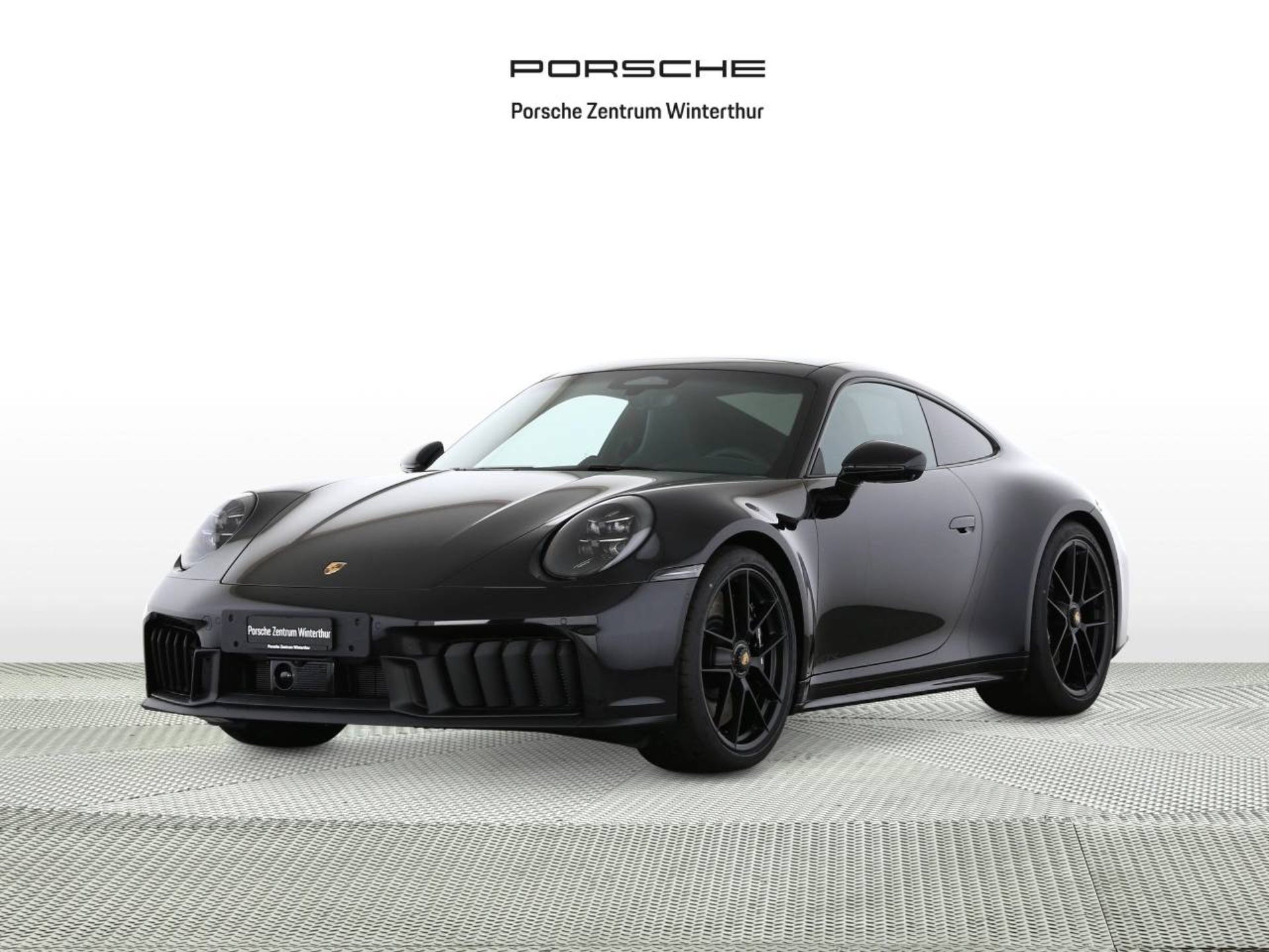 PORSCHE 911 Carrera 4 GTS
