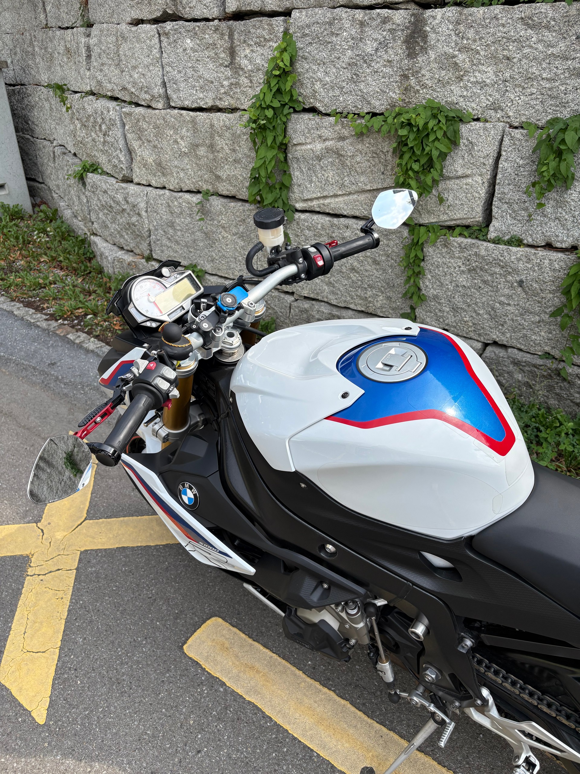 BMW S1000 R HP Edition-image-5