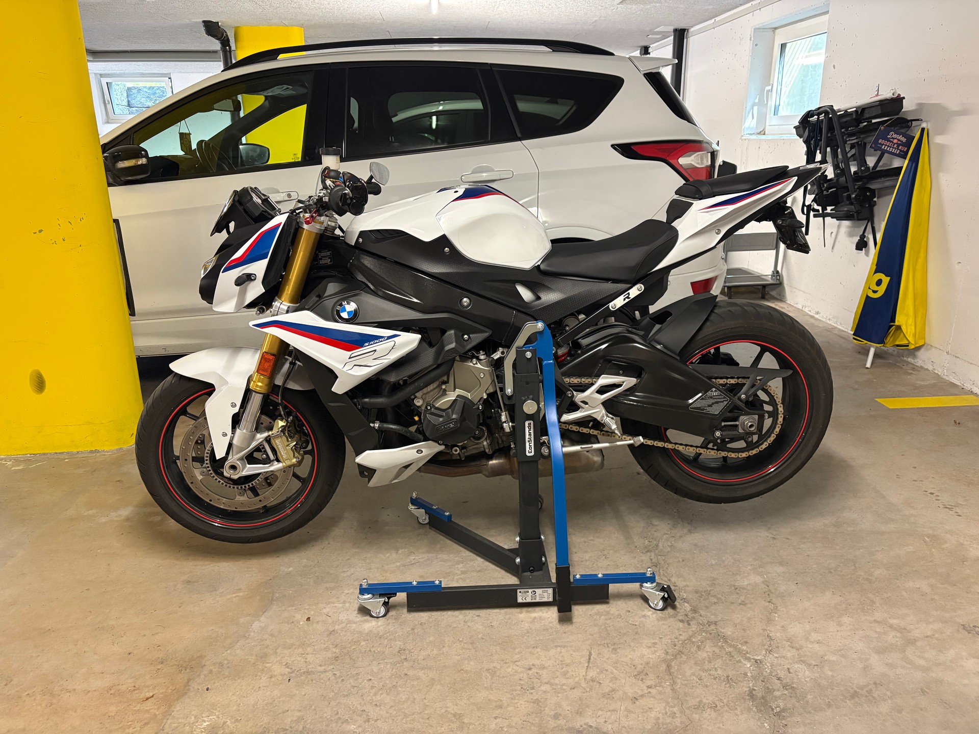 BMW S1000 R HP Edition-image-1