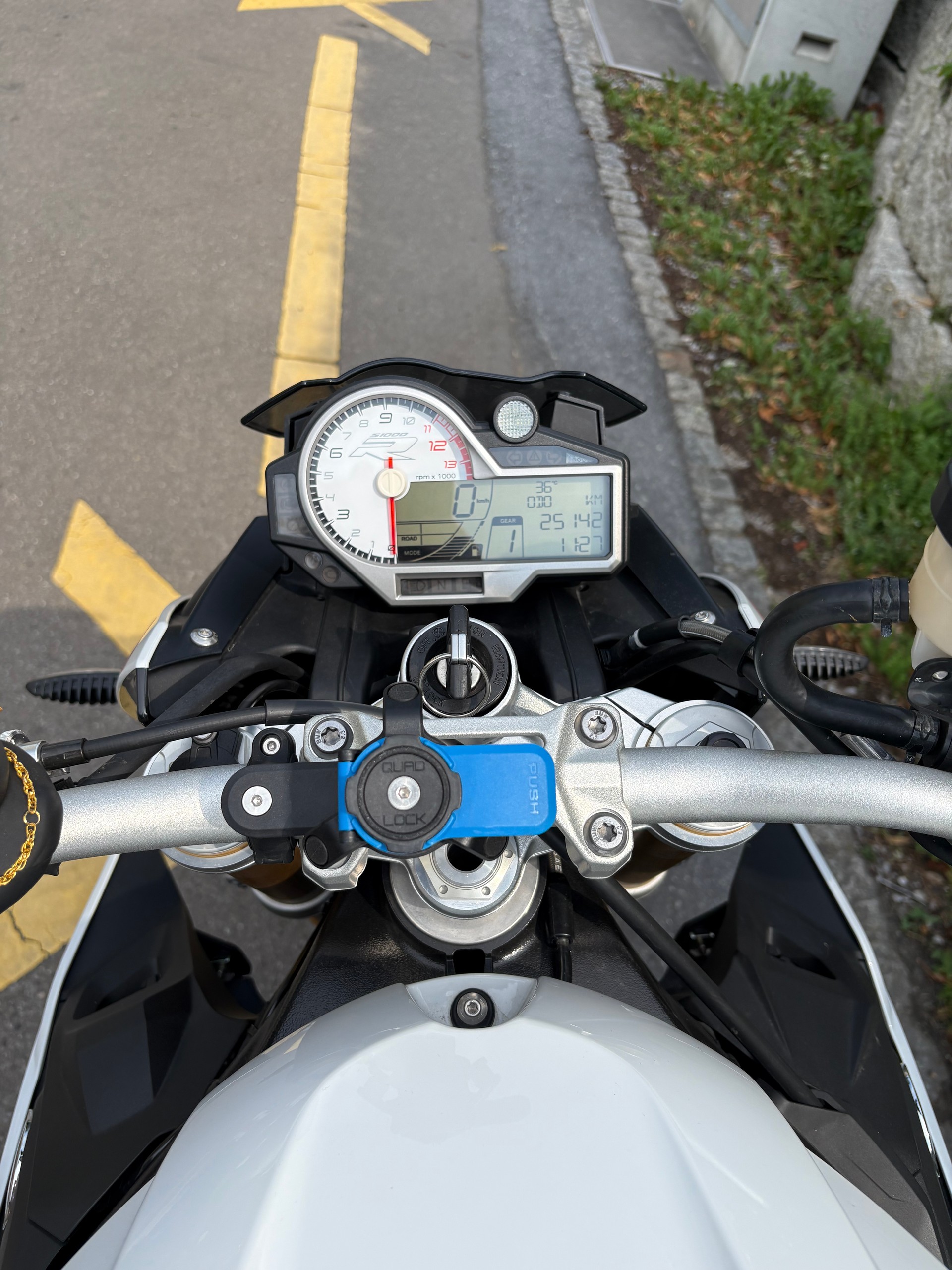 BMW S1000 R HP Edition-image-11