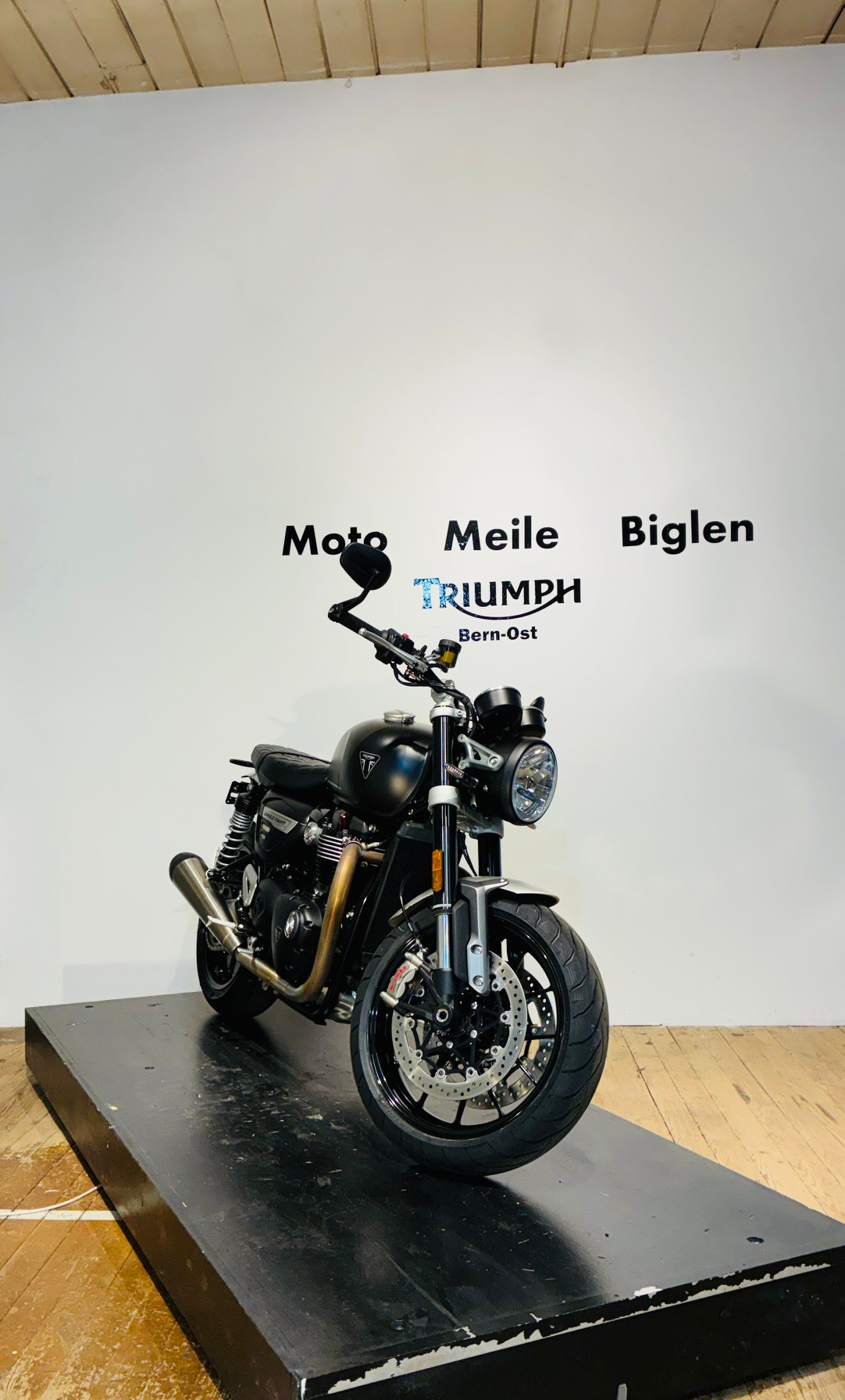 TRIUMPH Speed Twin 1200