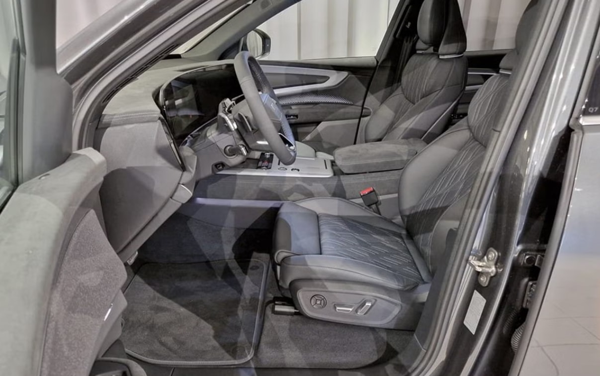 AUDI Q7 SUV TDI quattro 220 kW S-Line, MODELL 2026-image-6