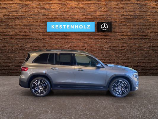 MERCEDES-BENZ GLB 220 4Matic 8G-Tronic-showroom-element-2