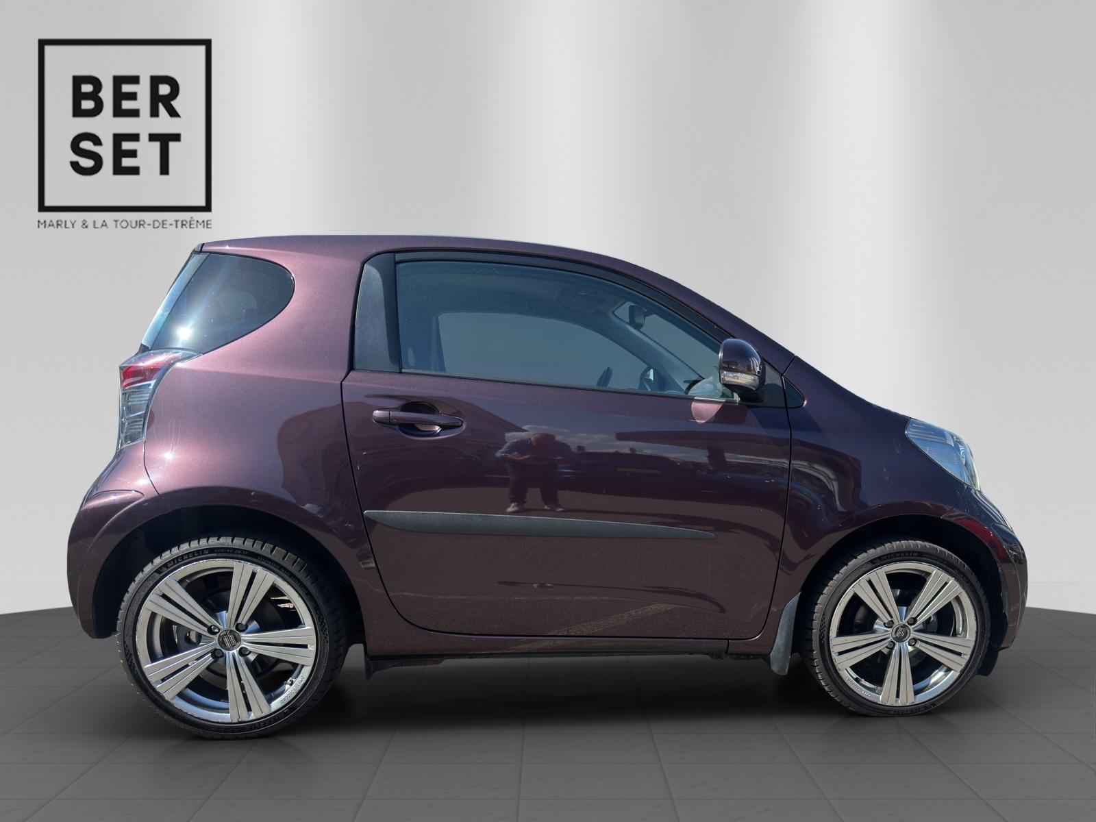 TOYOTA iQ3 1.33 Dual VVT-i Multidrive-showroom-element-1