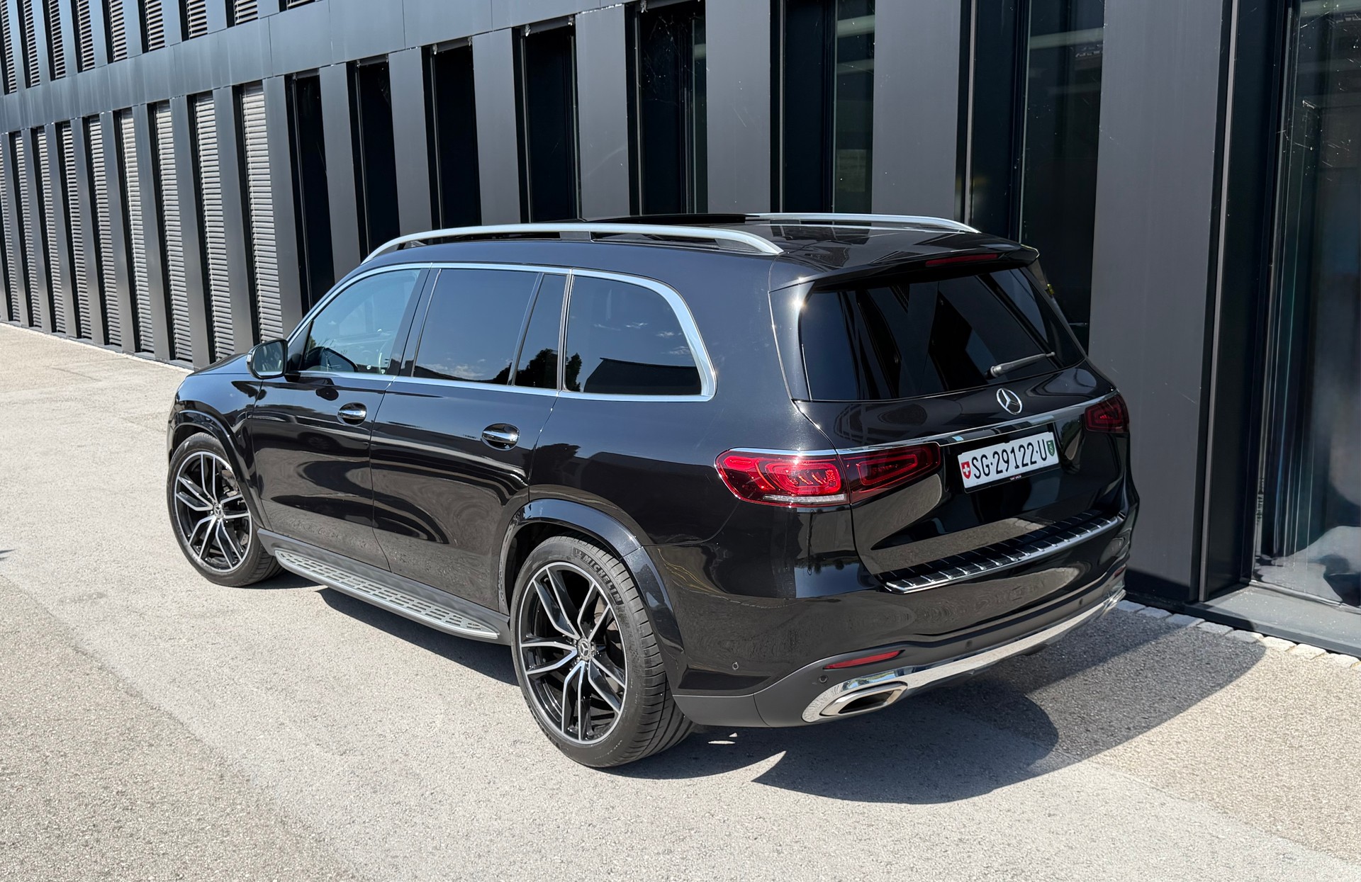 MERCEDES-BENZ GLS 580 4Matic AMG Line ♦️ab Service*Topausstattung*1.Hand♦️-image-5