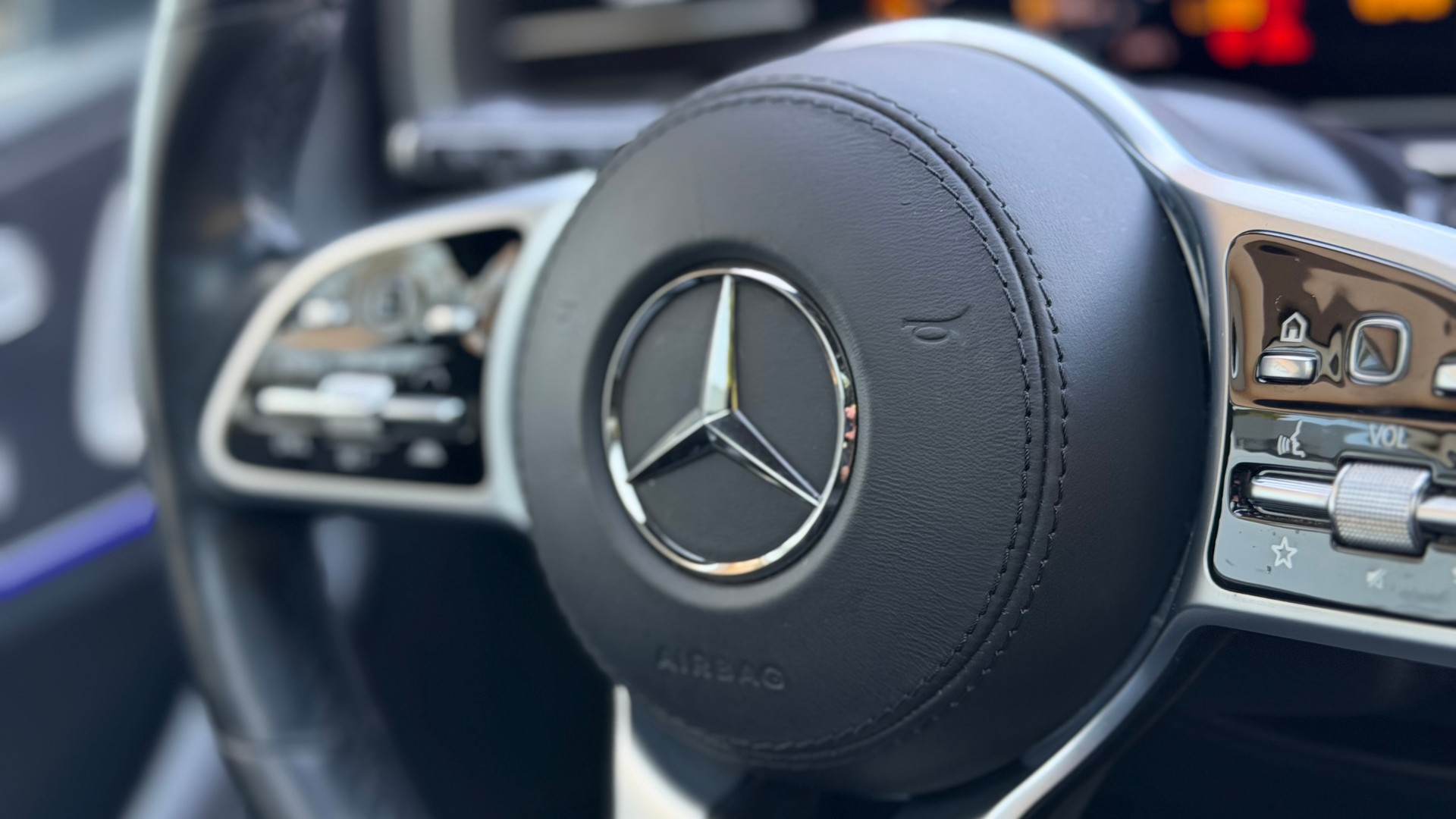 MERCEDES-BENZ GLS 580 4Matic AMG Line ♦️ab Service*Topausstattung*1.Hand♦️-image-22