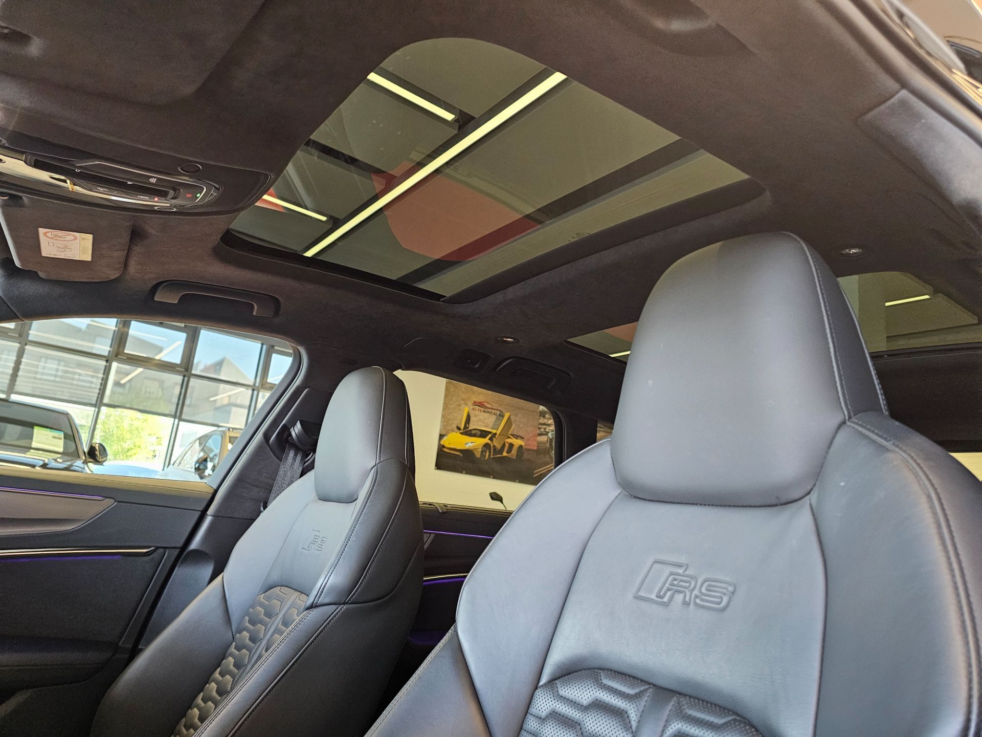 AUDI RS6 Avant 4.0 TFSI V8 quattro-image-14