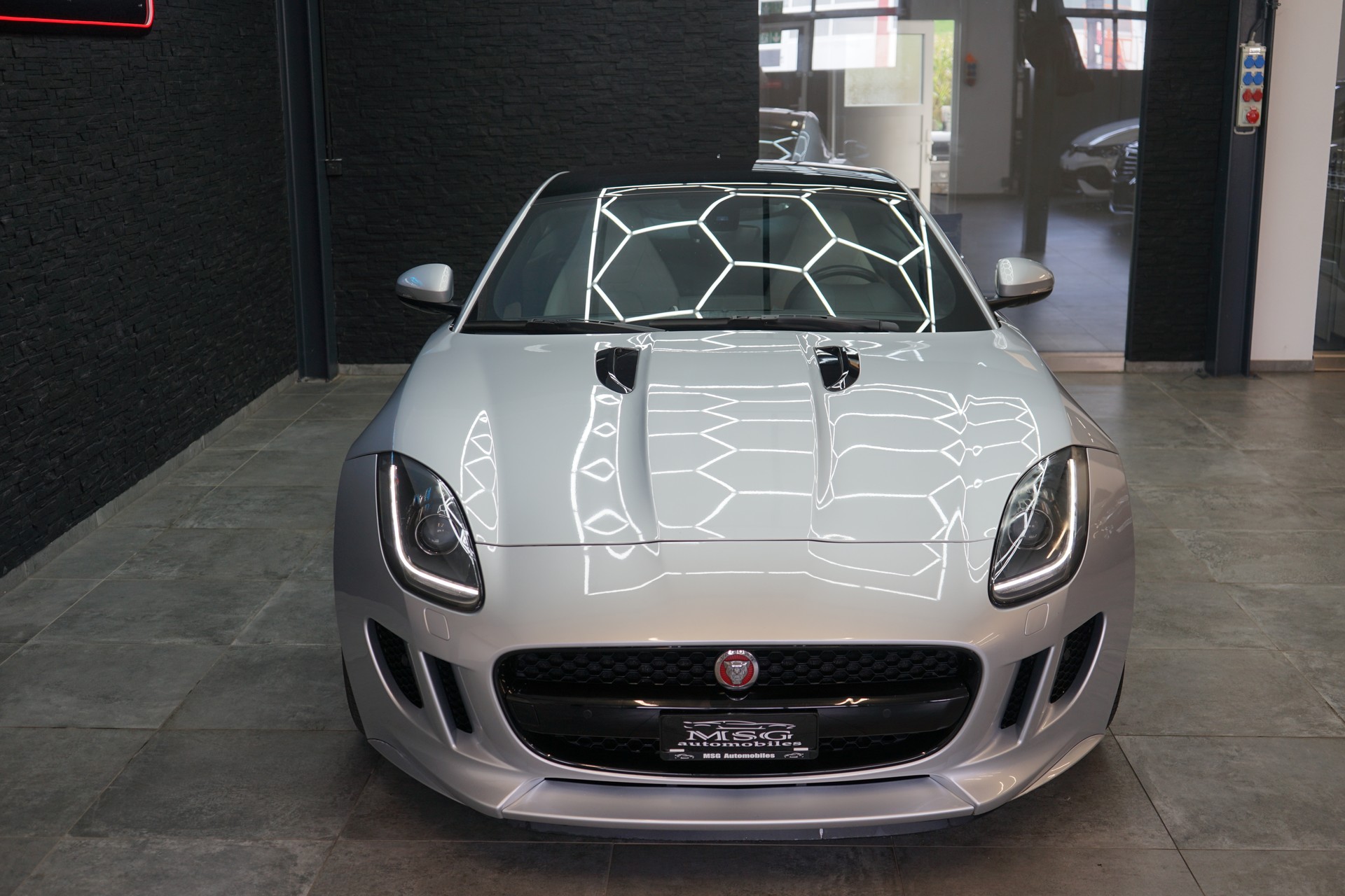 JAGUAR F-Type Coupé 3.0 V6 S/C-showroom-element-3