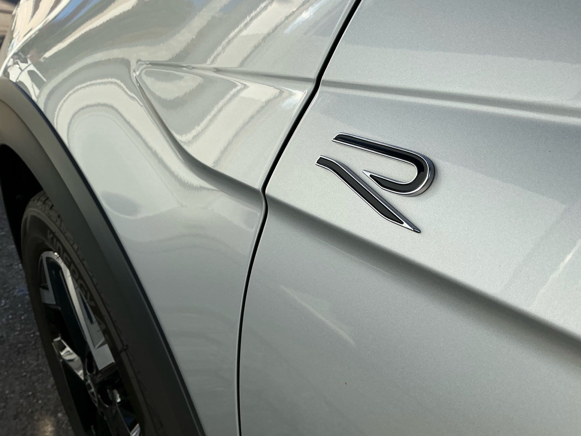 VW Taigo 1.5 TSI DSG R-LINE-image-24