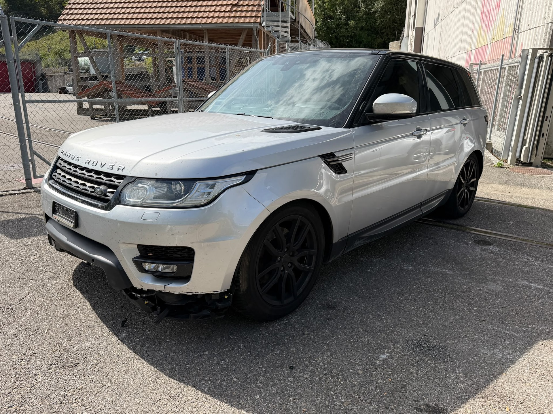 LAND ROVER Range Rover Sport 3.0 TDV6 HSE Automatic-showroom-element-2