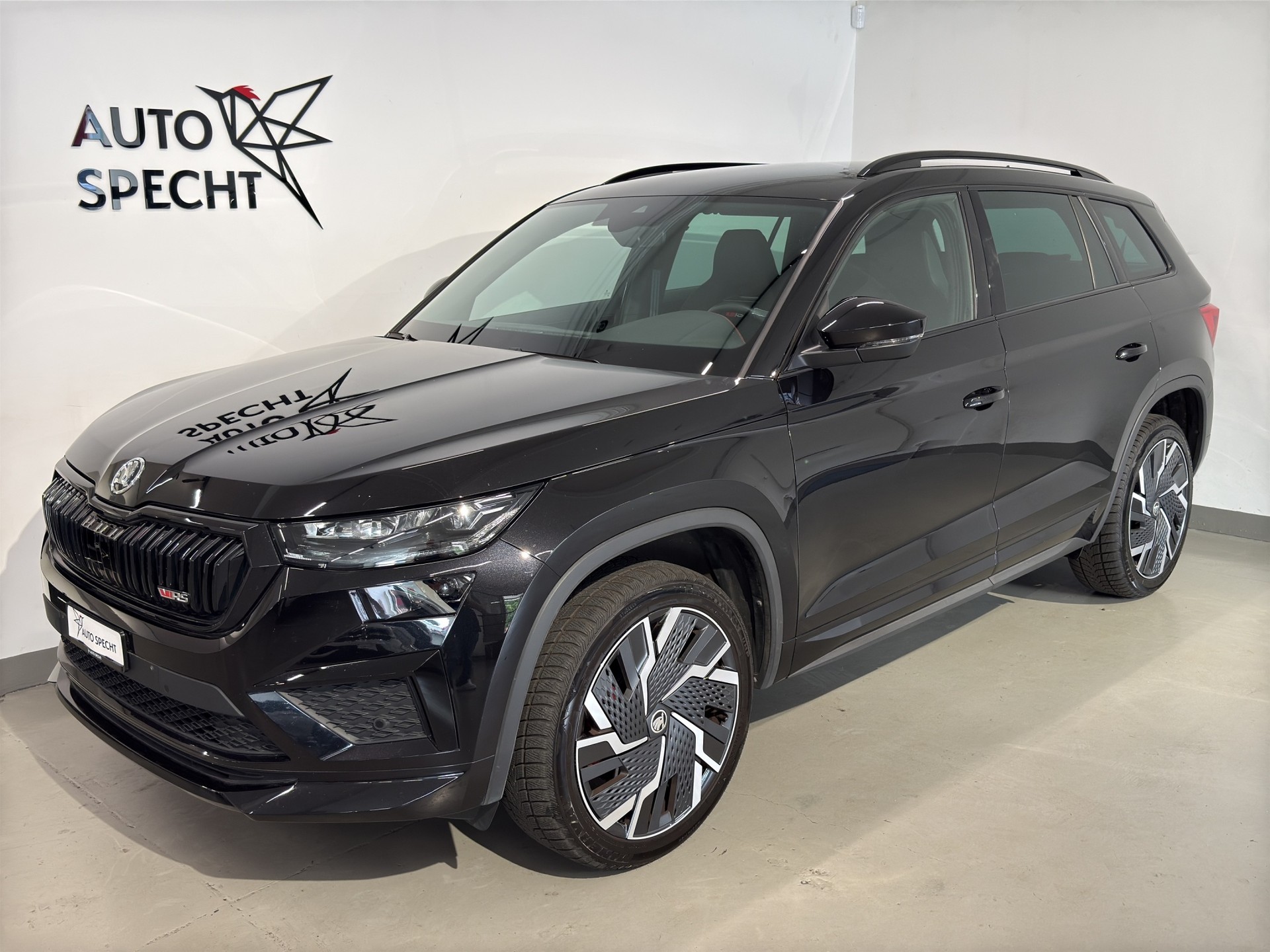 SKODA Kodiaq 2.0 TSI 4x4 RS-showroom-element-1
