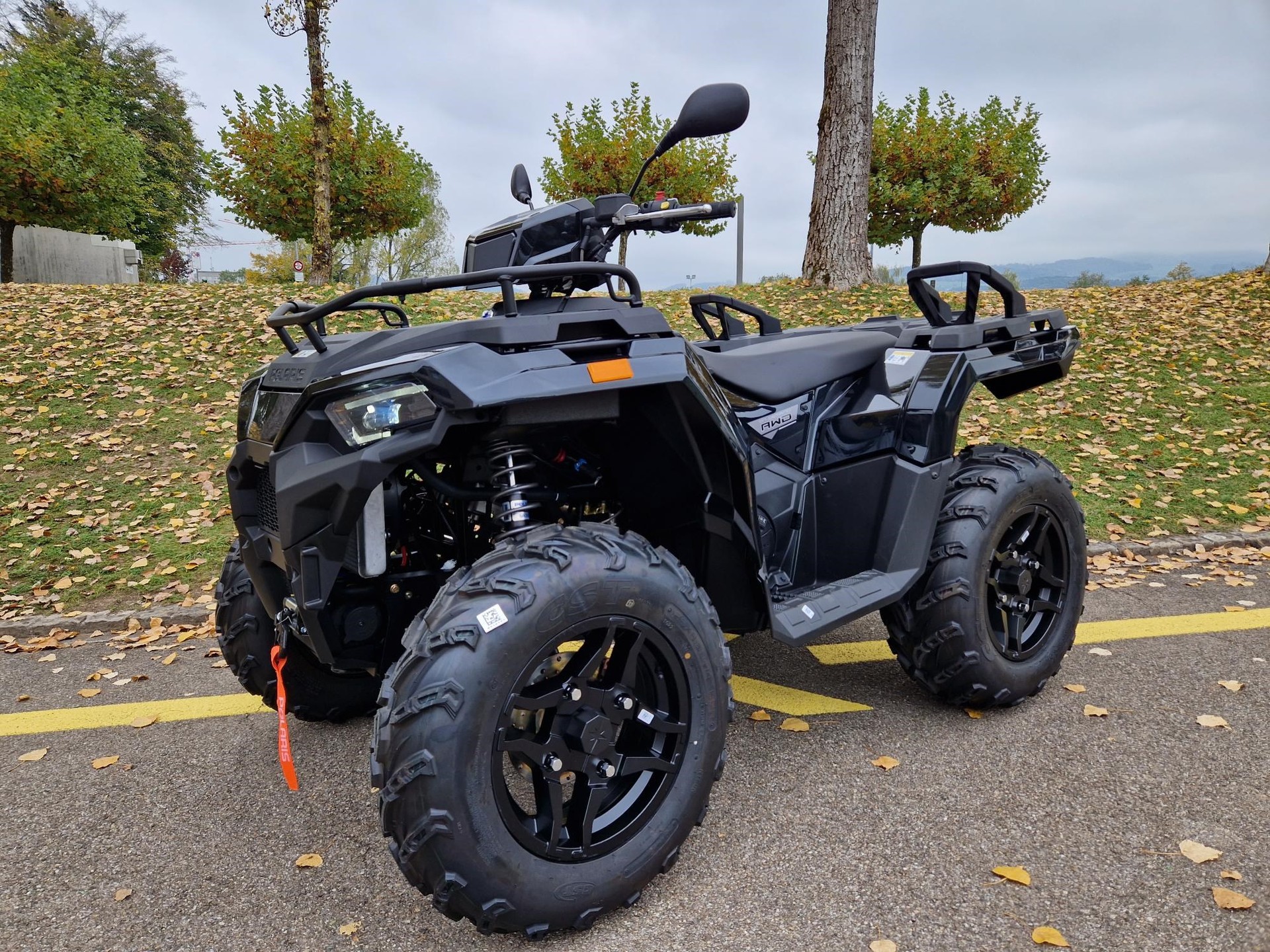 POLARIS Sportsman 570 4x4-image-1