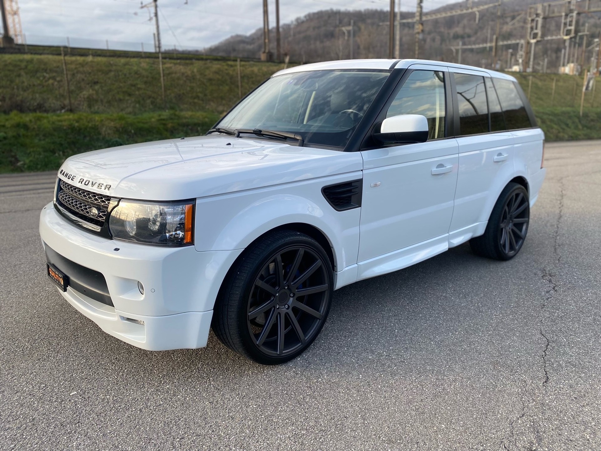 LAND ROVER Range Rover Sport 3.0 TDV6 HSE Automatic