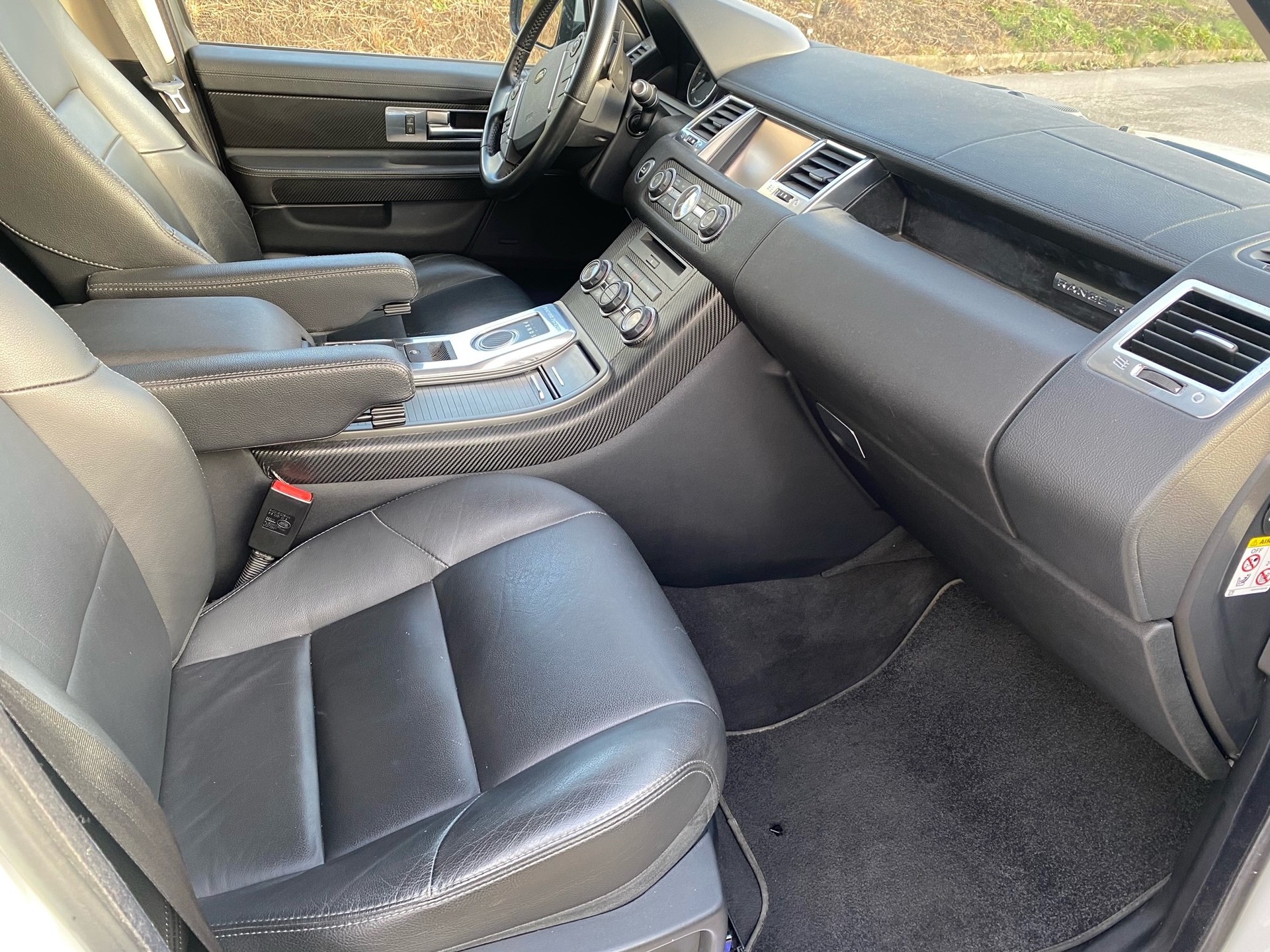 LAND ROVER Range Rover Sport 3.0 TDV6 HSE Automatic-image-5