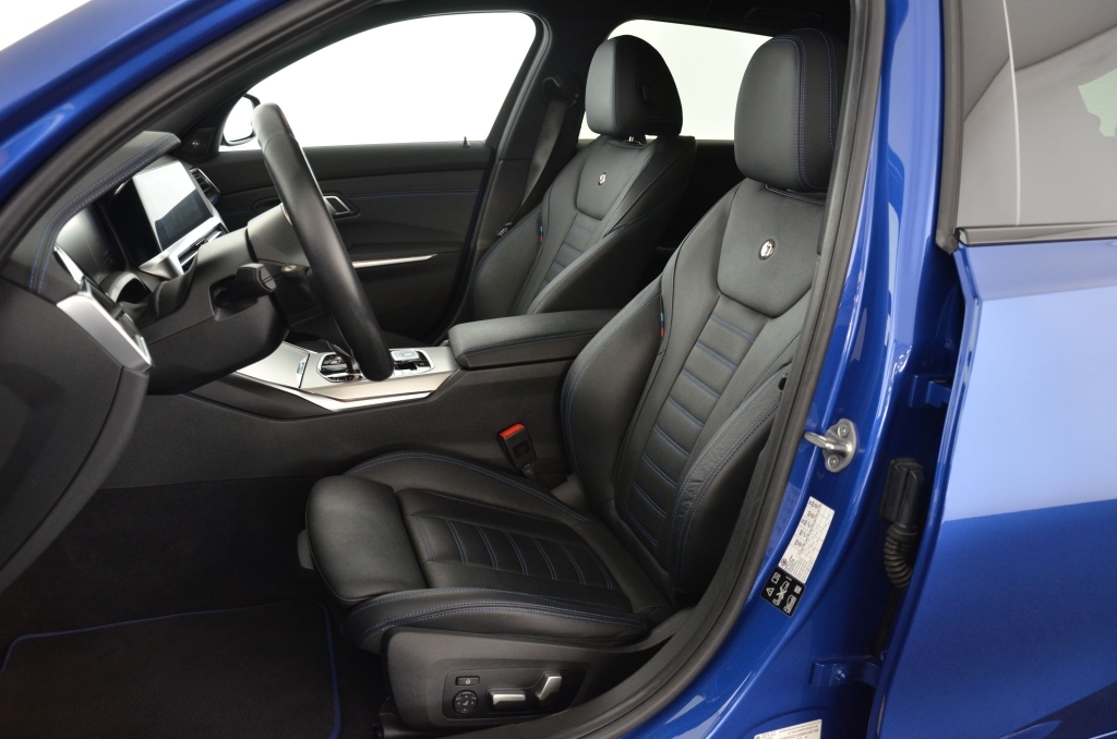 BMW-ALPINA D3 S BiTurbo Touring 3.0d-image-12