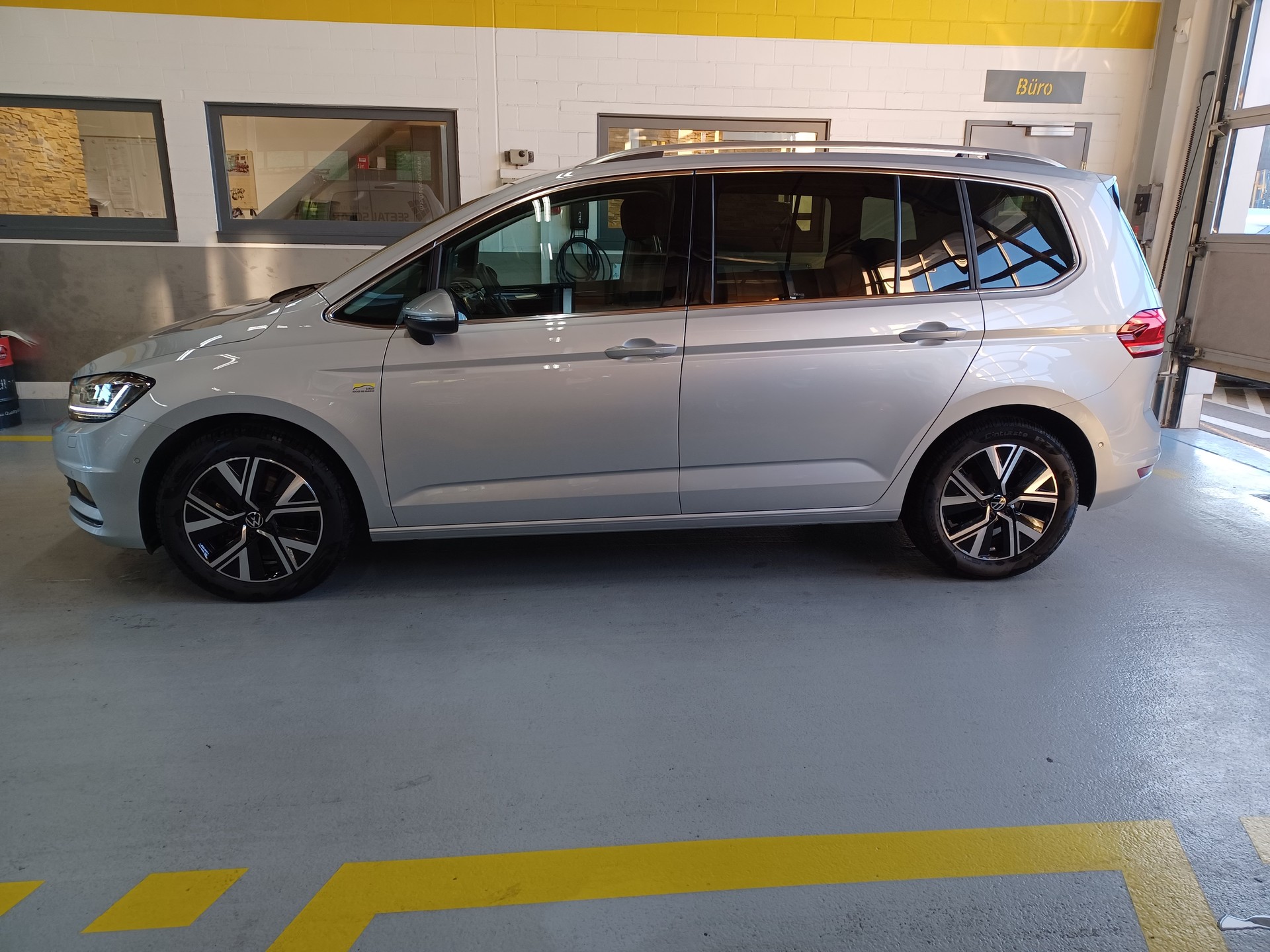 VW Touran 2.0 TDI BlueMotion Technology Highline DSG
