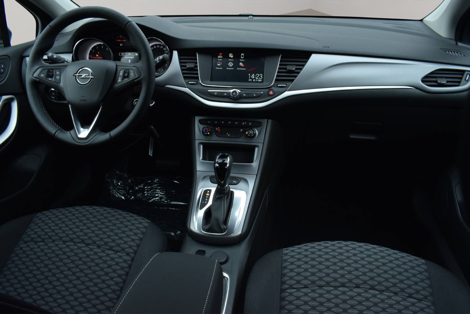 OPEL Astra K Sports Tourer 1.4 Turbo Edition S/S-image-12