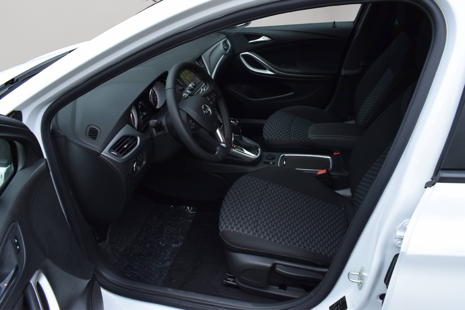 OPEL Astra K Sports Tourer 1.4 Turbo Edition S/S-image-8
