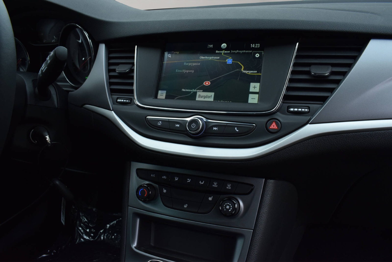 OPEL Astra K Sports Tourer 1.4 Turbo Edition S/S-image-14