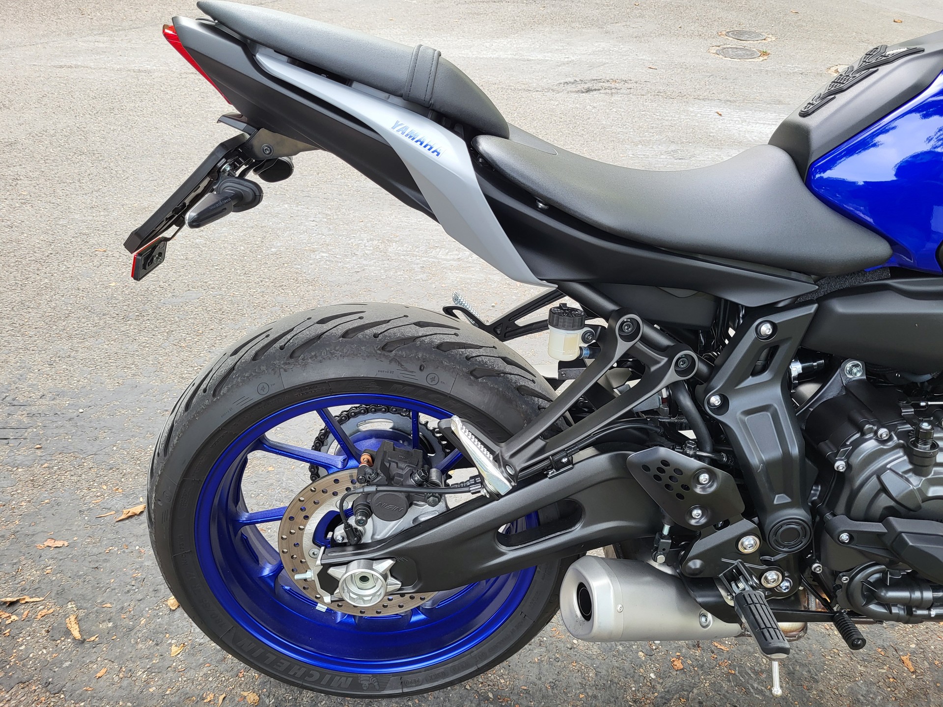 YAMAHA MT-07-image-7