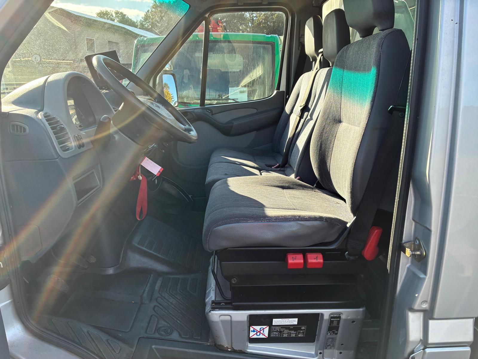 MERCEDES-BENZ Sprinter 313 CDI-image-5